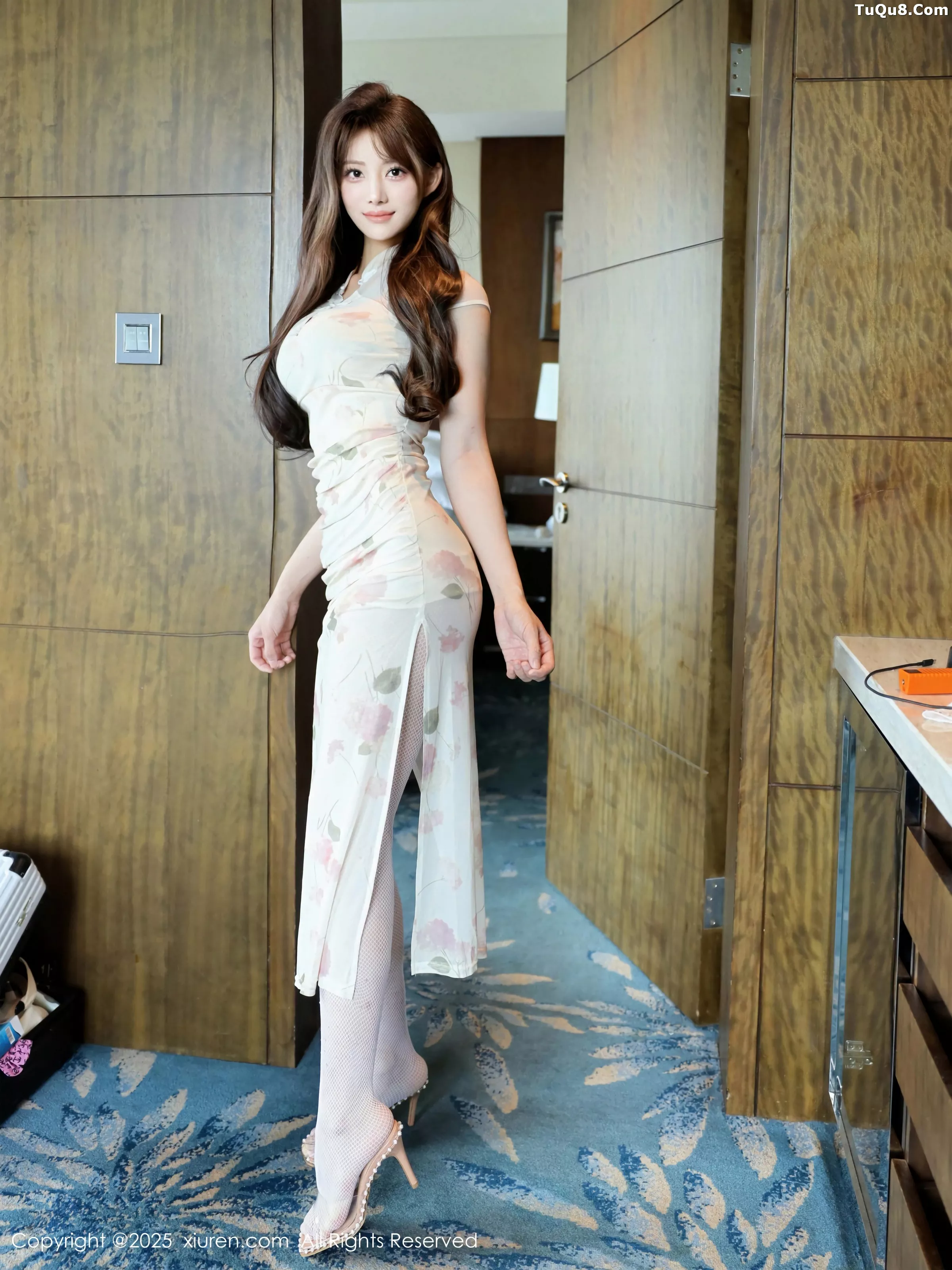 [XiuRen秀人网] 2025.06.05 No.10364 梨霜儿 浅色旗袍 [80P] NO.3