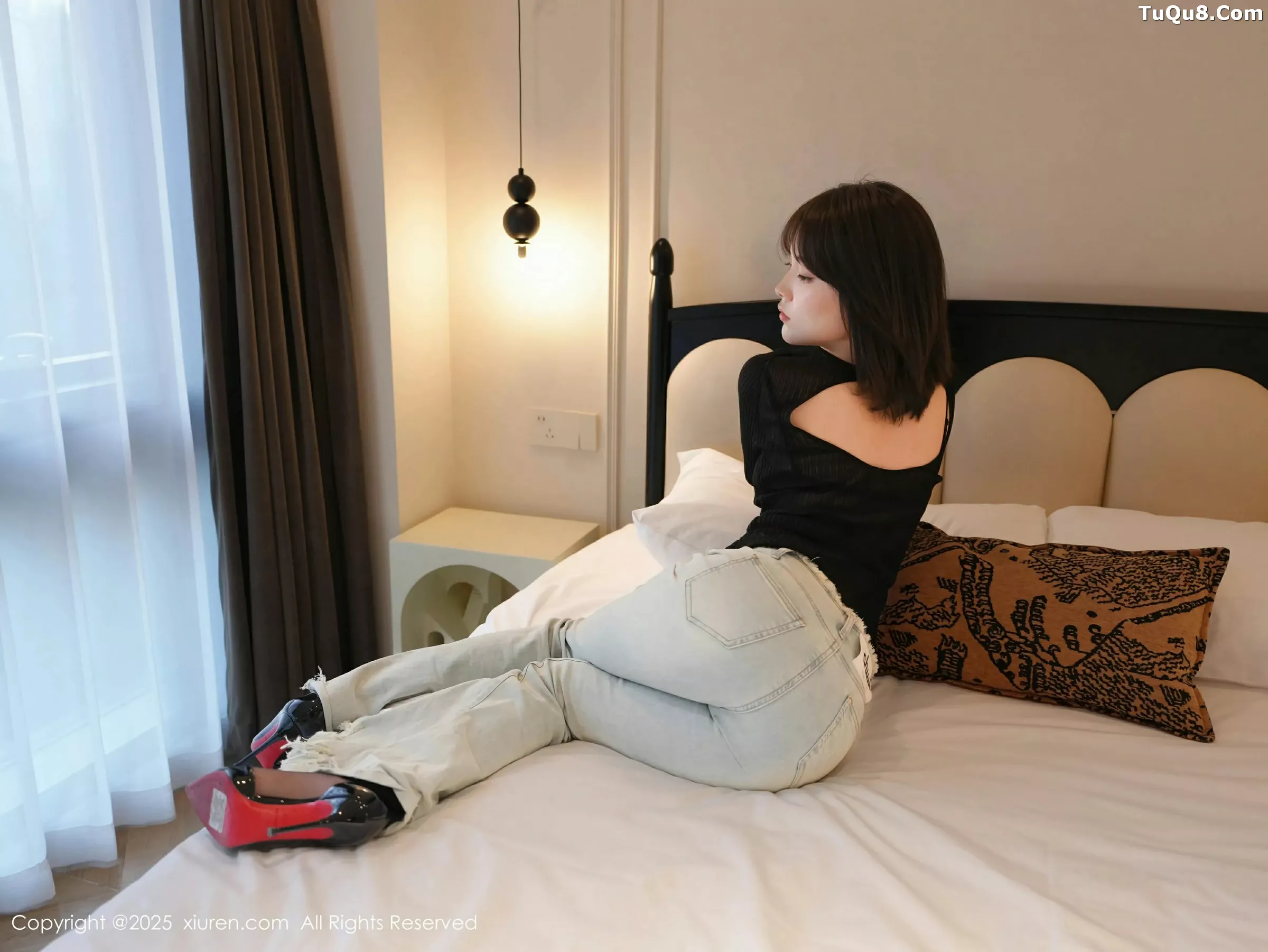 [XiuRen秀人网] 2025.06.06 No.10374 汁汁 蓝色牛仔裤 [56P] NO.12