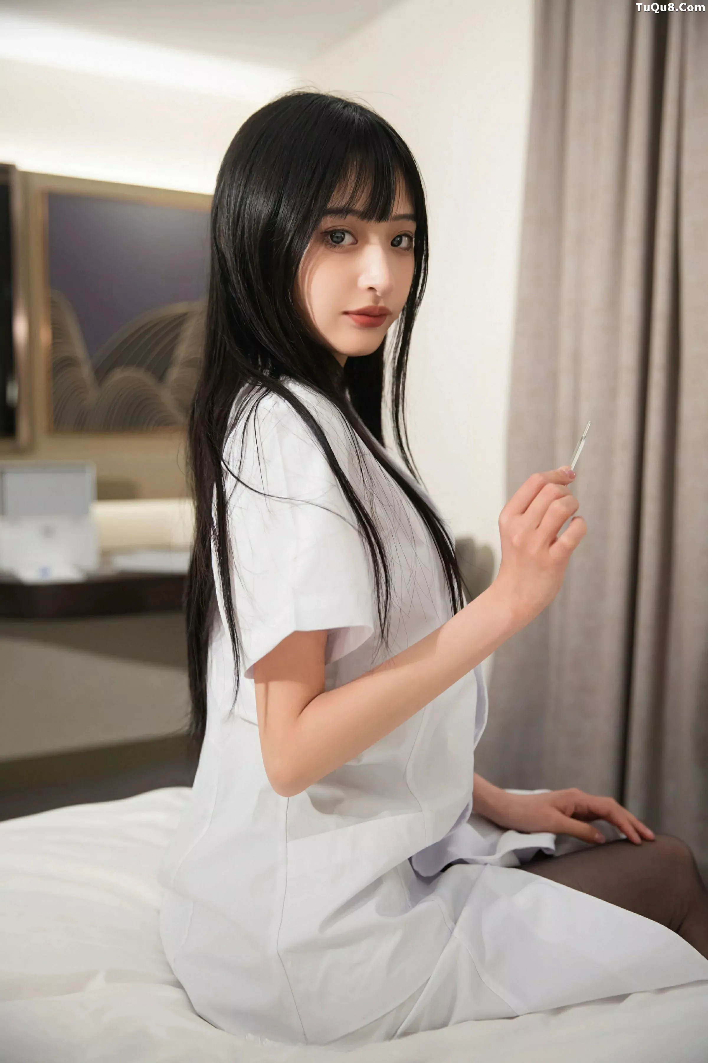 [XiuRen秀人网] 2025.06.06 No.10373 茂木希子 白色护士服 [80P] NO.9