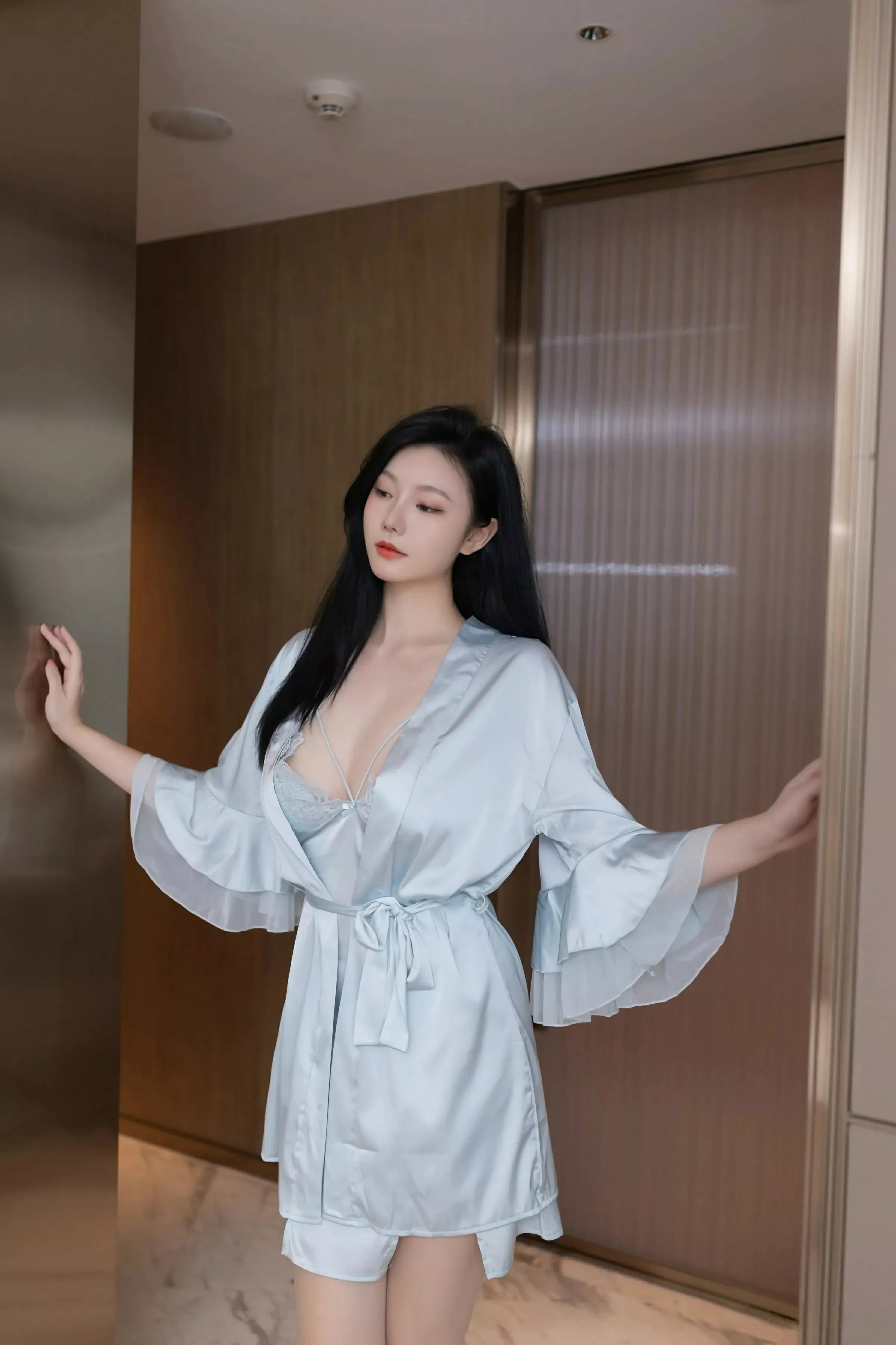 [XiuRen秀人网] 2025.06.10 No.10390 安然anran 蓝色连衣短 [80P] NO.4