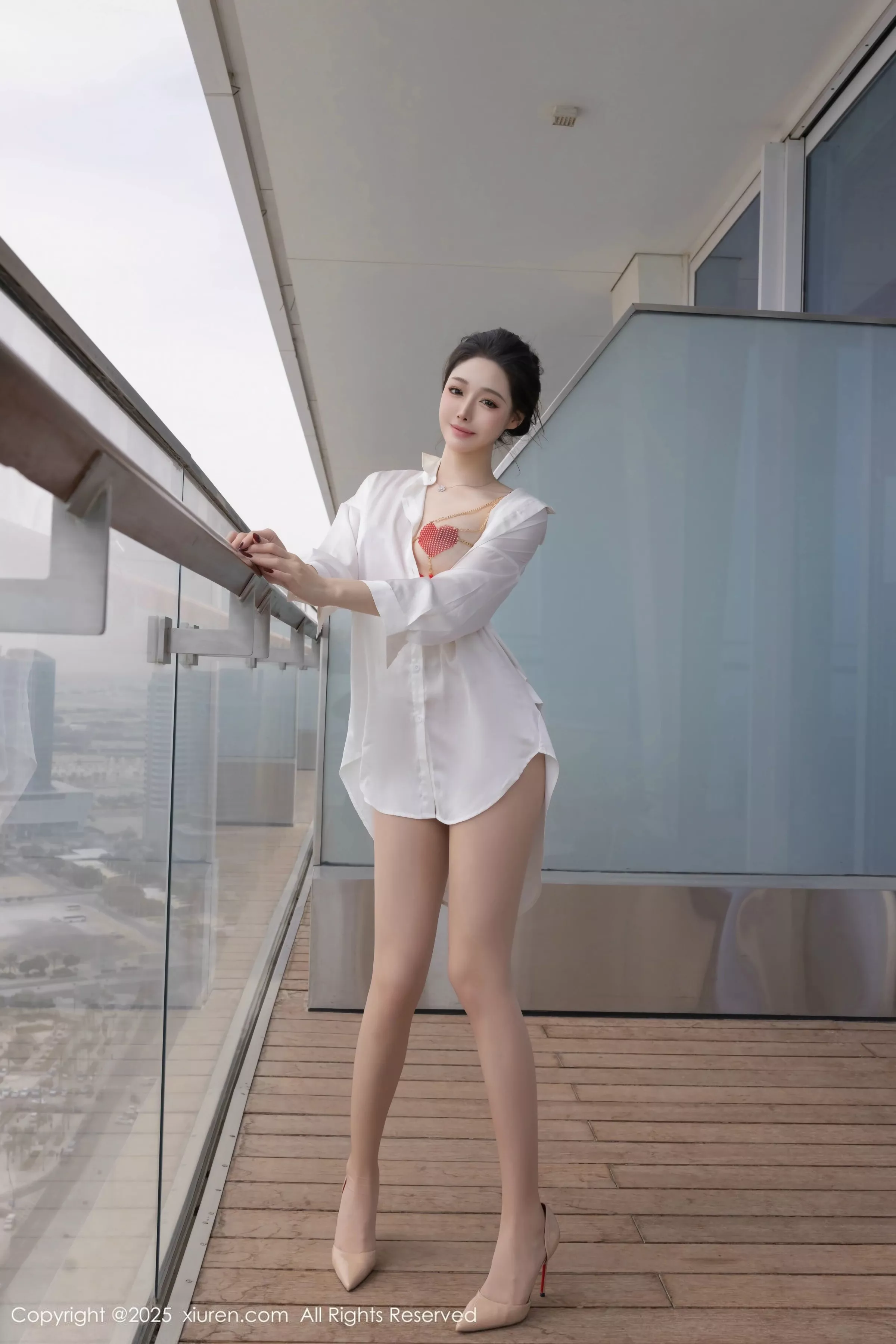 [XiuRen秀人网] 2025.06.13 No.10411 小逗逗 原色丝袜 [84P] NO.3