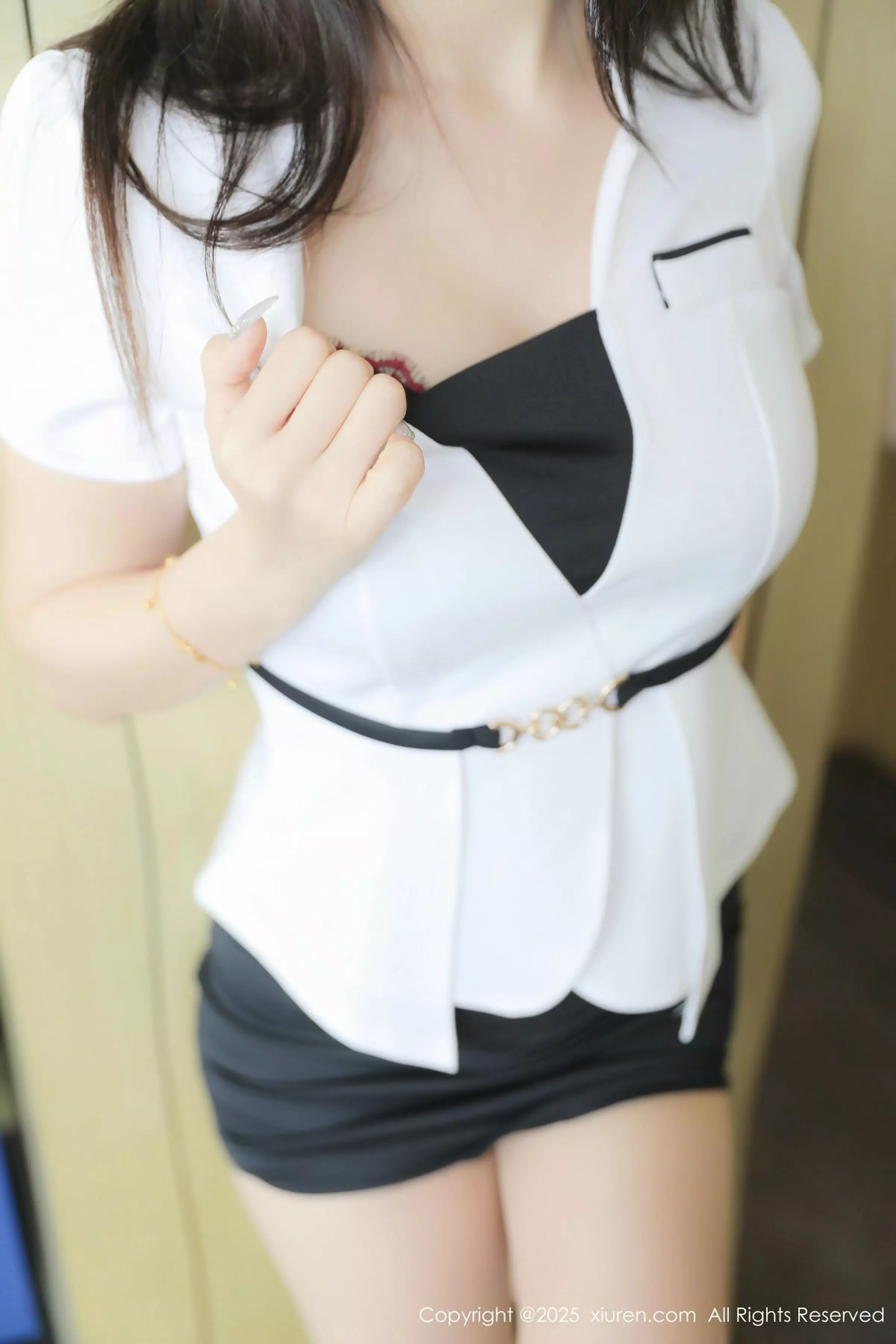 [XiuRen秀人网] 2025.05.23 No.10321 Candy糖糖 白色OL [81P] NO.5