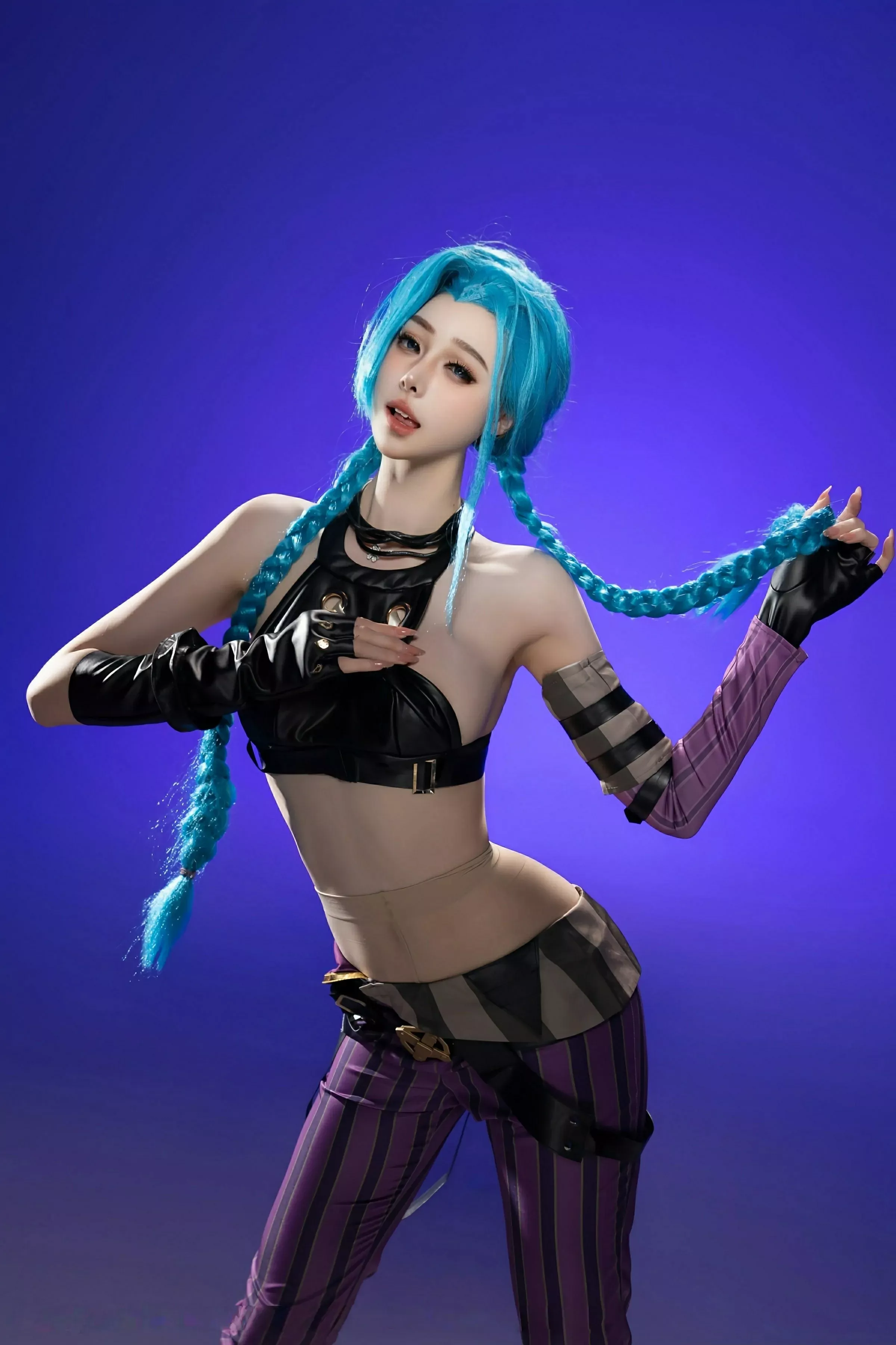 [XiuRen秀人网] 2025.06.27 No.10479 小逗逗 卡塔尔旅拍 [79P] NO.5