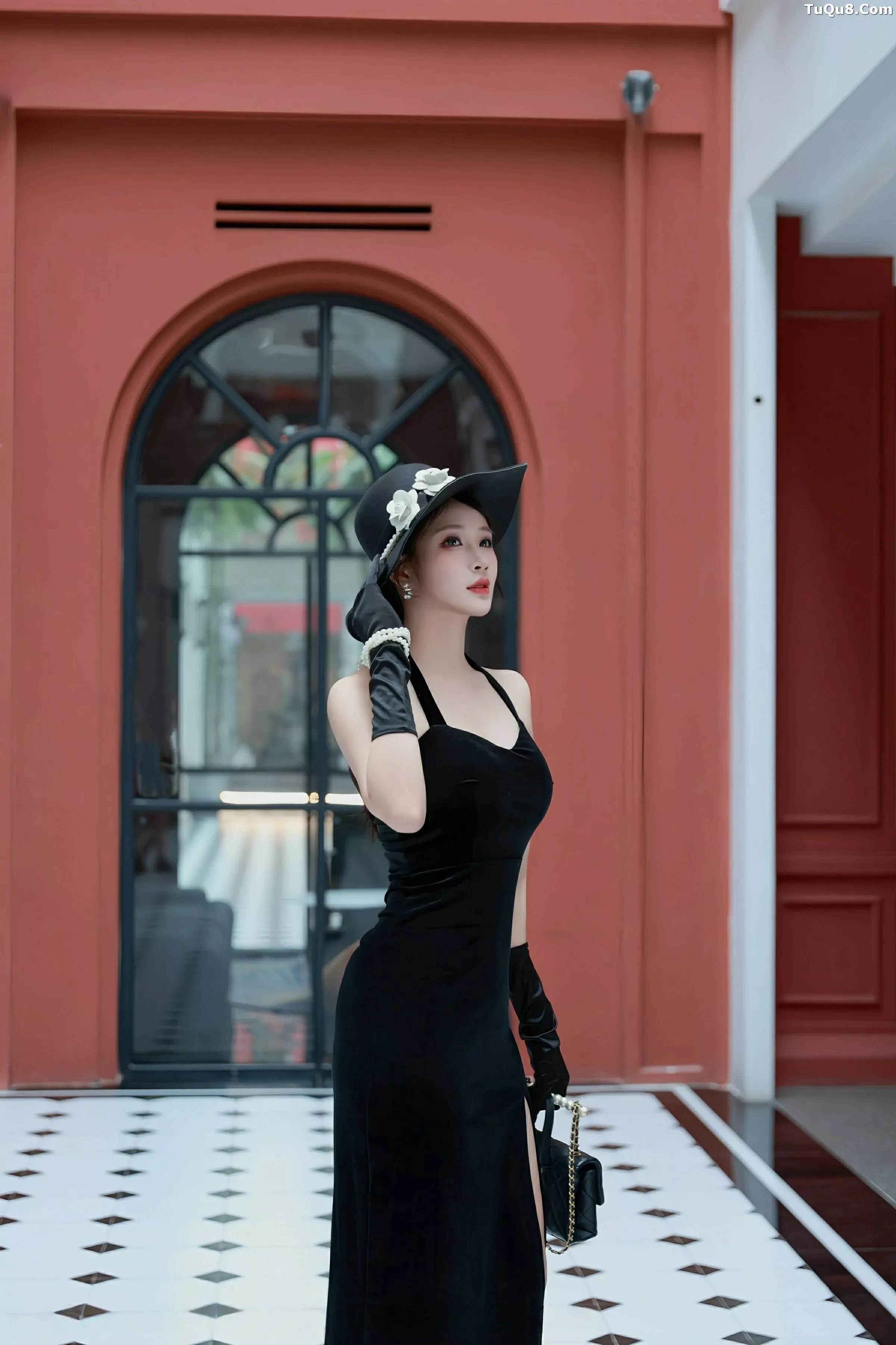 [XiuRen秀人网] 2025.07.04 No.10509 南乔 黑色连衣裙 [89P] NO.2