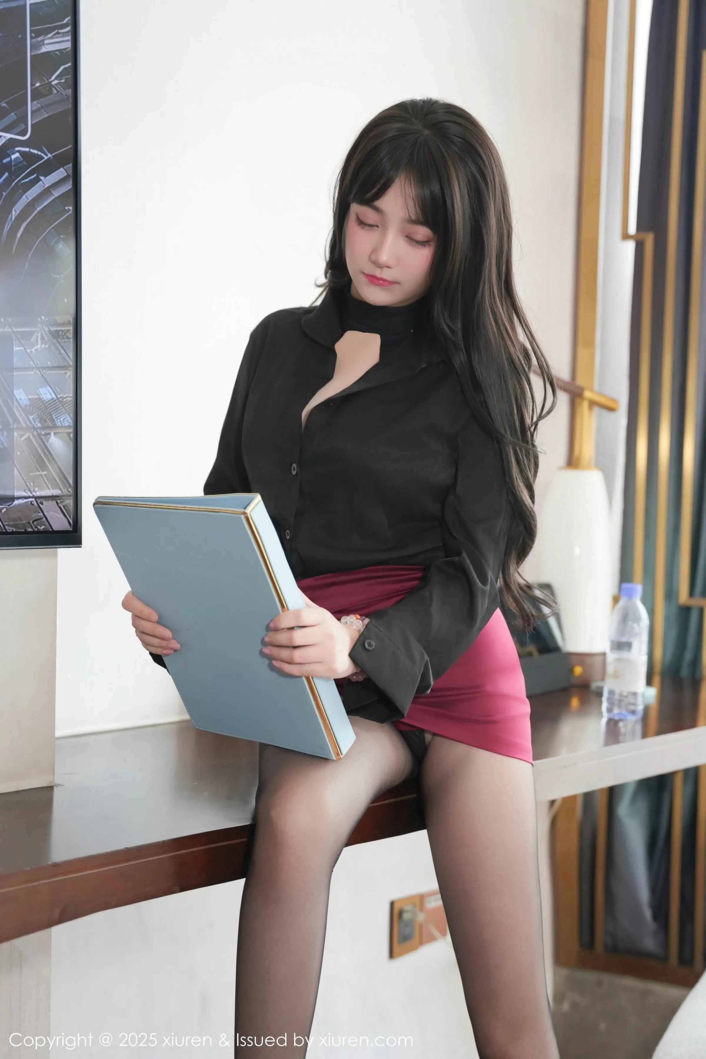 [XiuRen秀人网] 2025.07.09 No.10527 软情 黑丝制服 [66P] NO.9