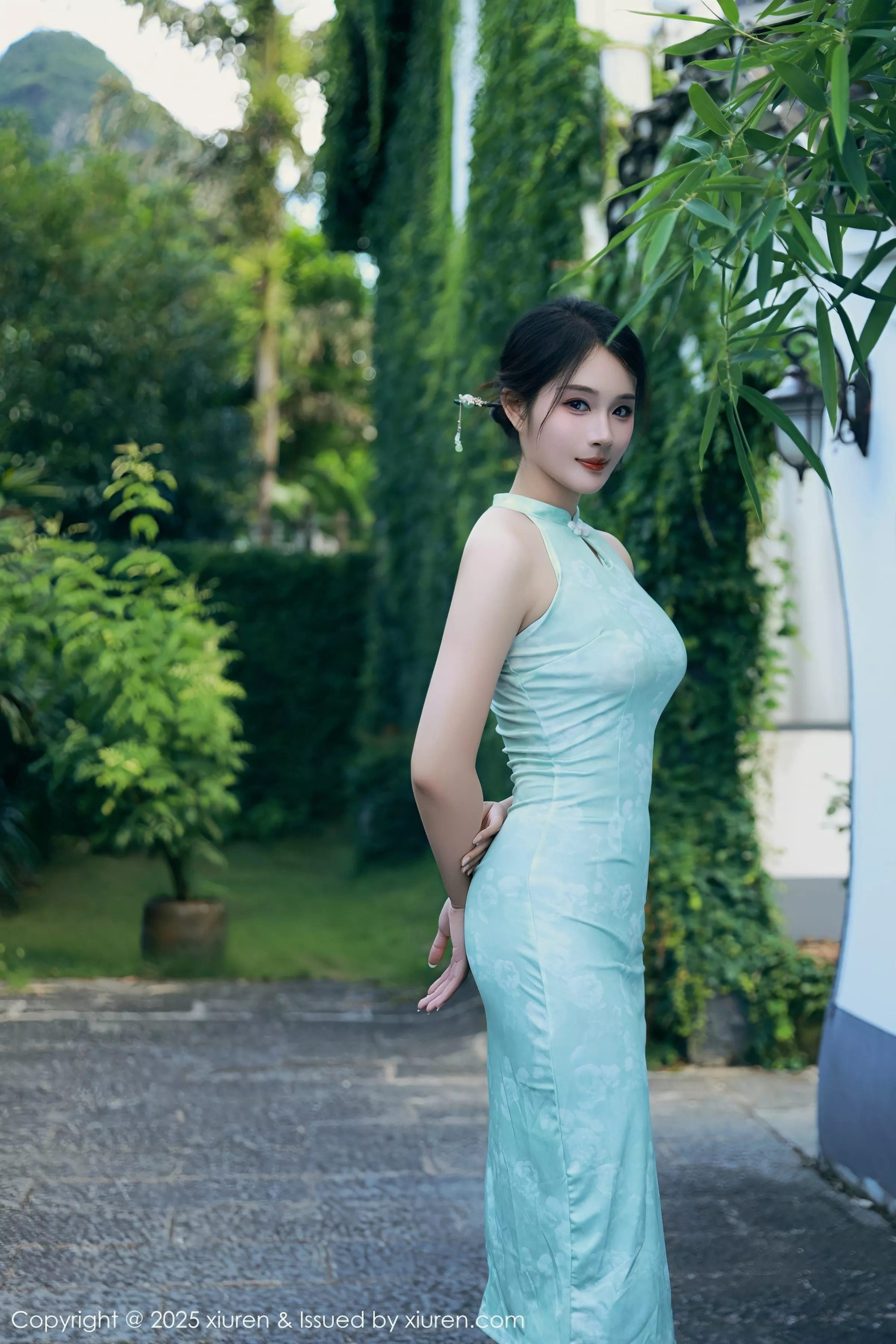 [XiuRen秀人网] 2025.07.11 No.10538 南乔 绿色旗袍 [84P] NO.4