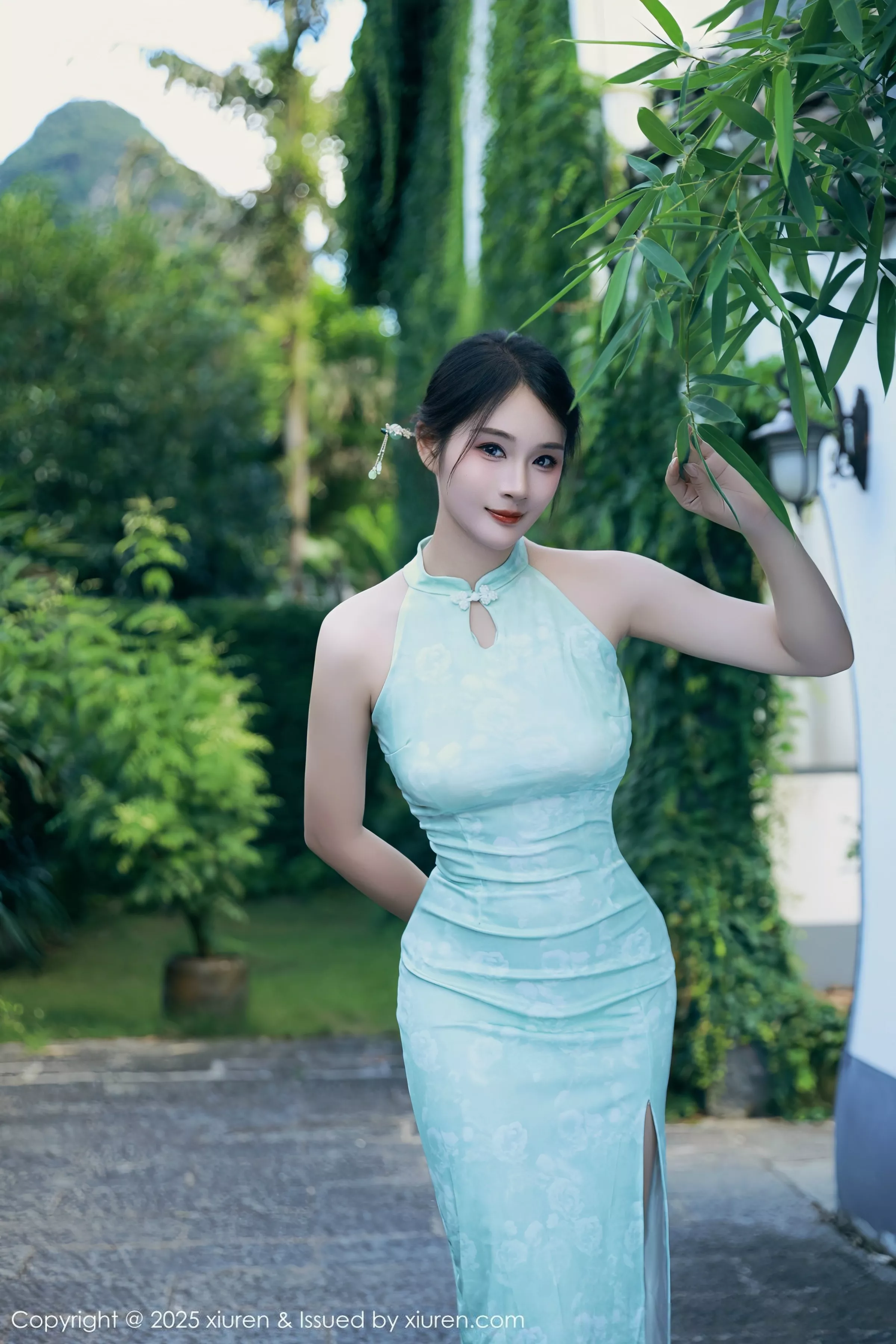 [XiuRen秀人网] 2025.07.11 No.10538 南乔 绿色旗袍 [84P] NO.5