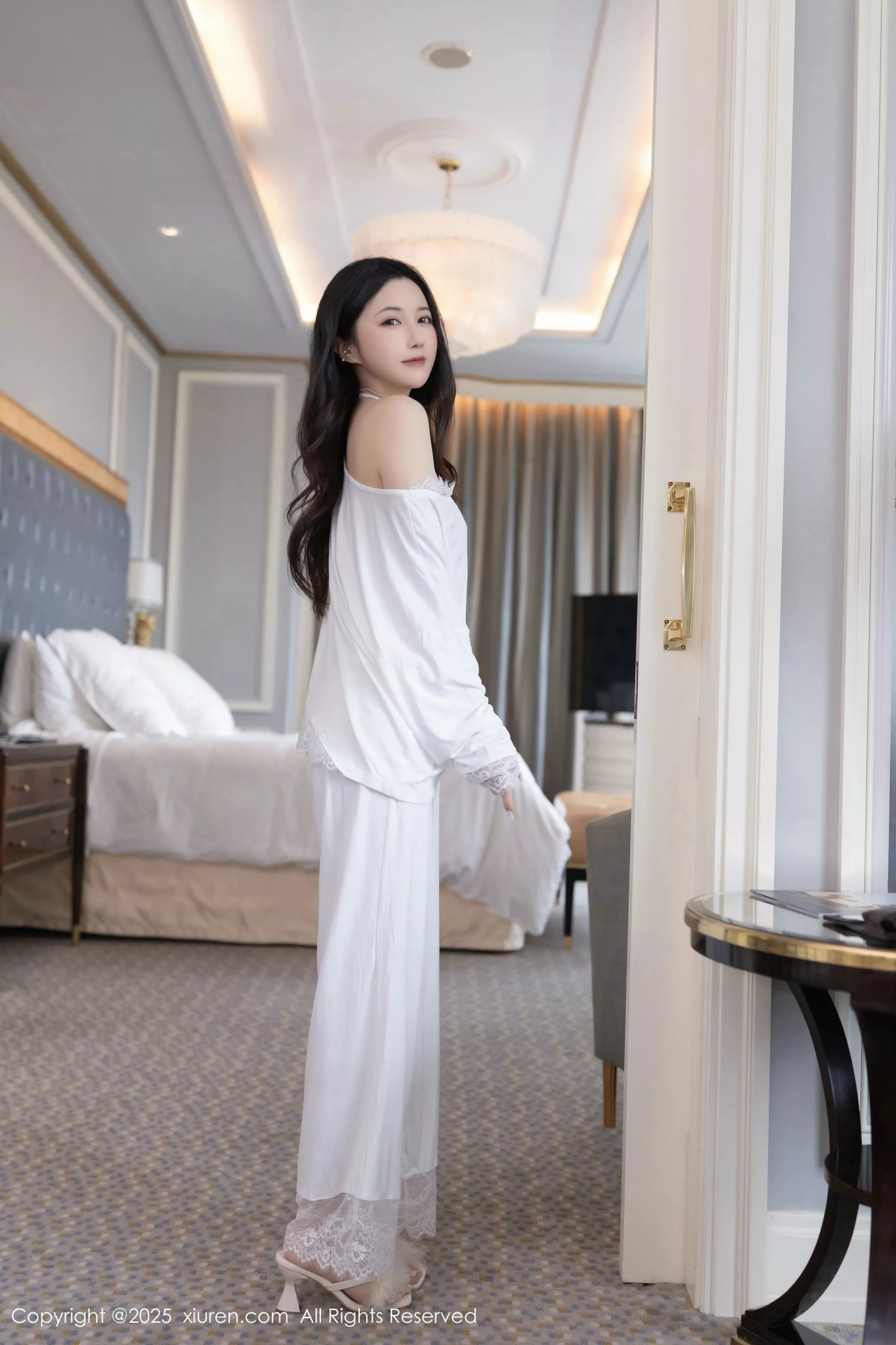 [XiuRen秀人网] 2025.06.20 No.10445 鱼子酱Fish 印尼旅拍 [81P] NO.3