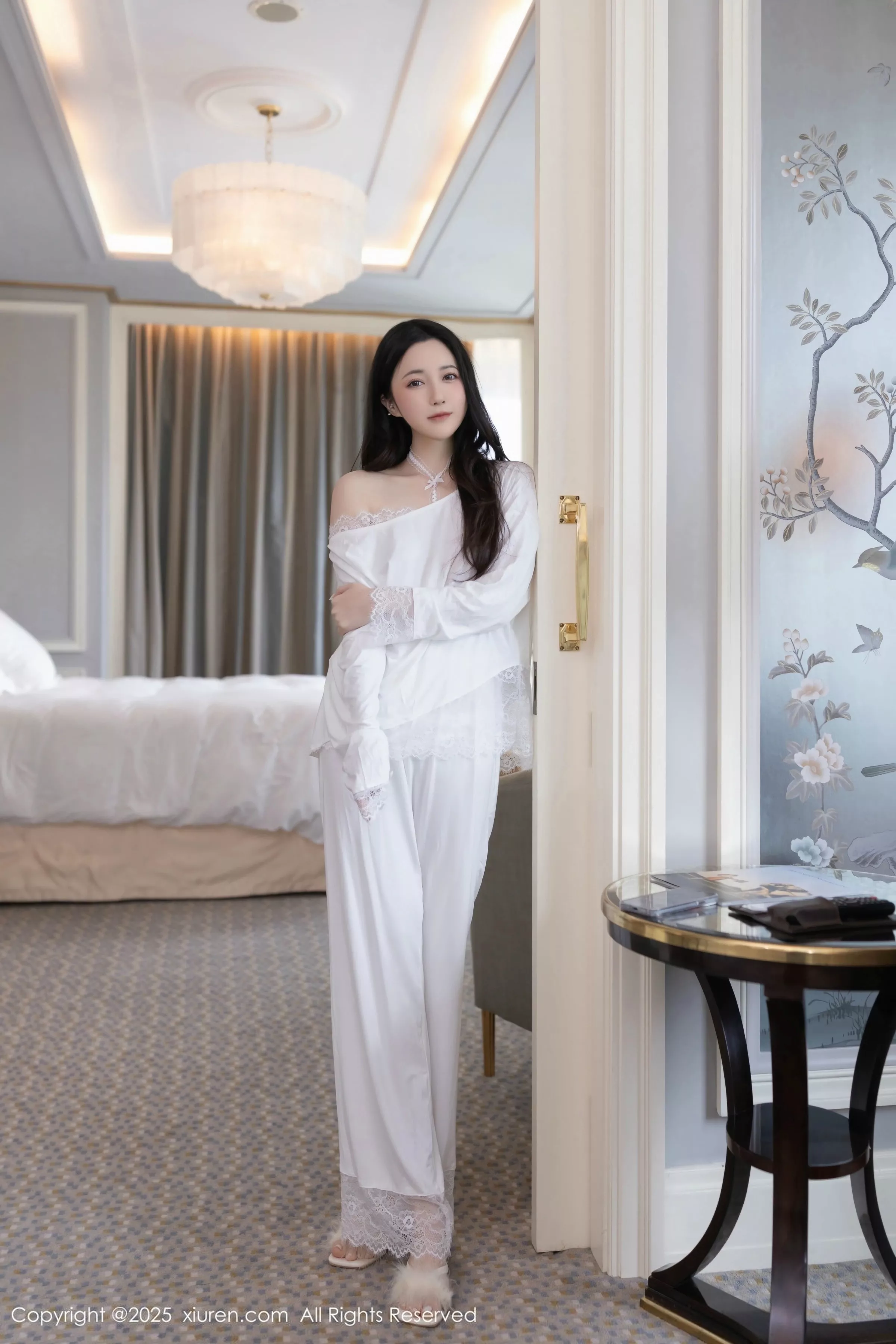 [XiuRen秀人网] 2025.06.20 No.10445 鱼子酱Fish 印尼旅拍 [81P] NO.1