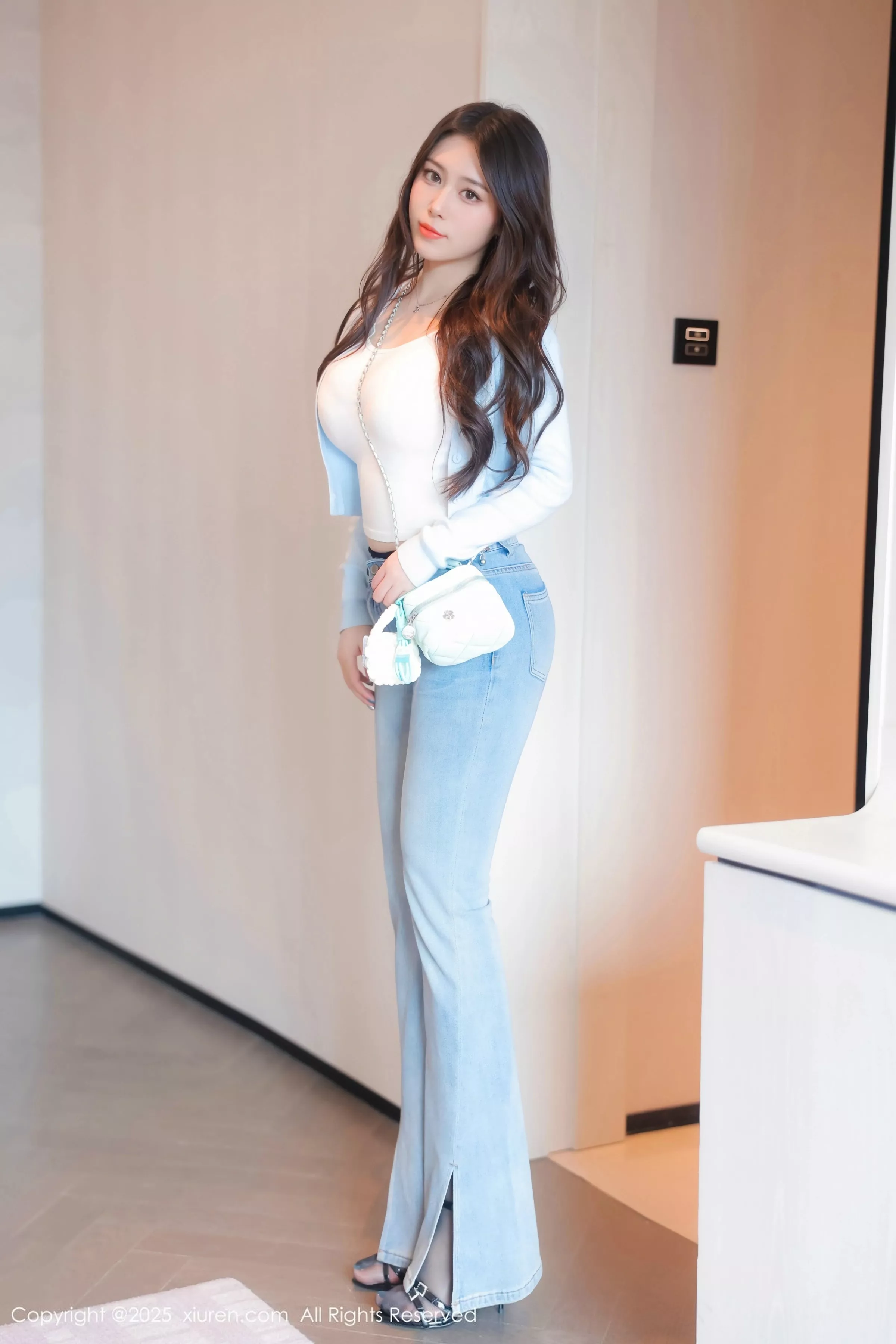 [XiuRen秀人网] 2025.06.23 No.10450 蛋蛋宝 魅惑黑丝 [70P] NO.9