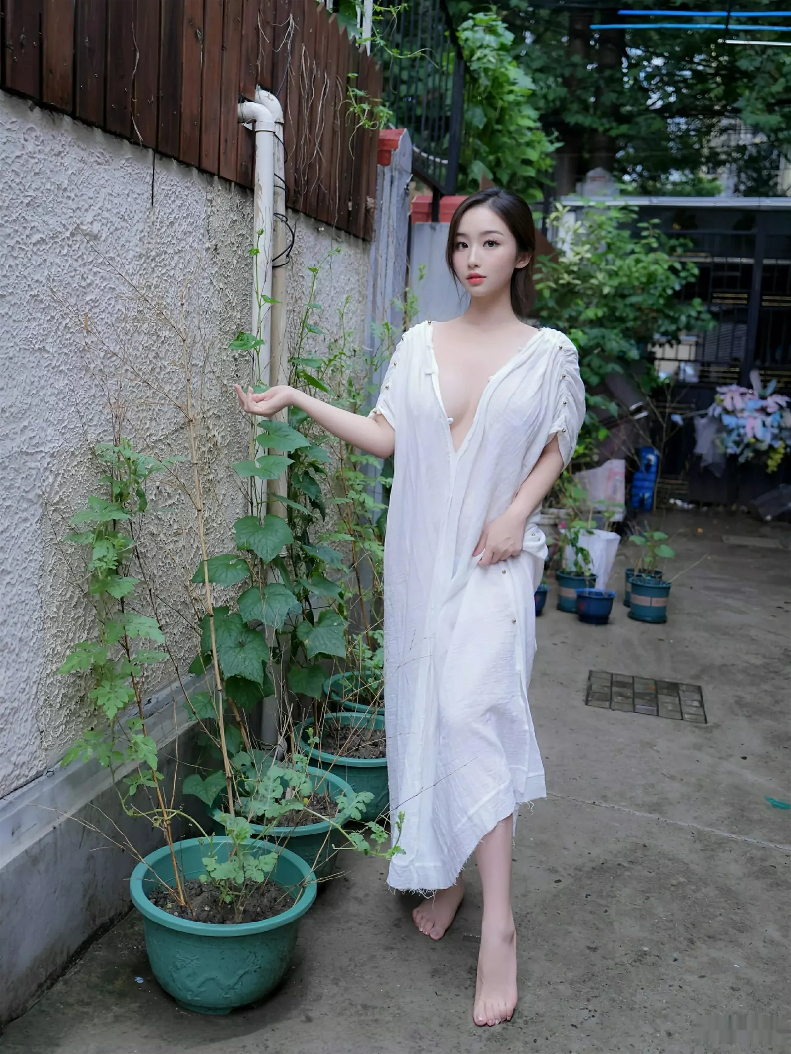 [XiuRen秀人网] 2025.07.31 No.10603 楠芝 白色长袍 [77P] NO.11