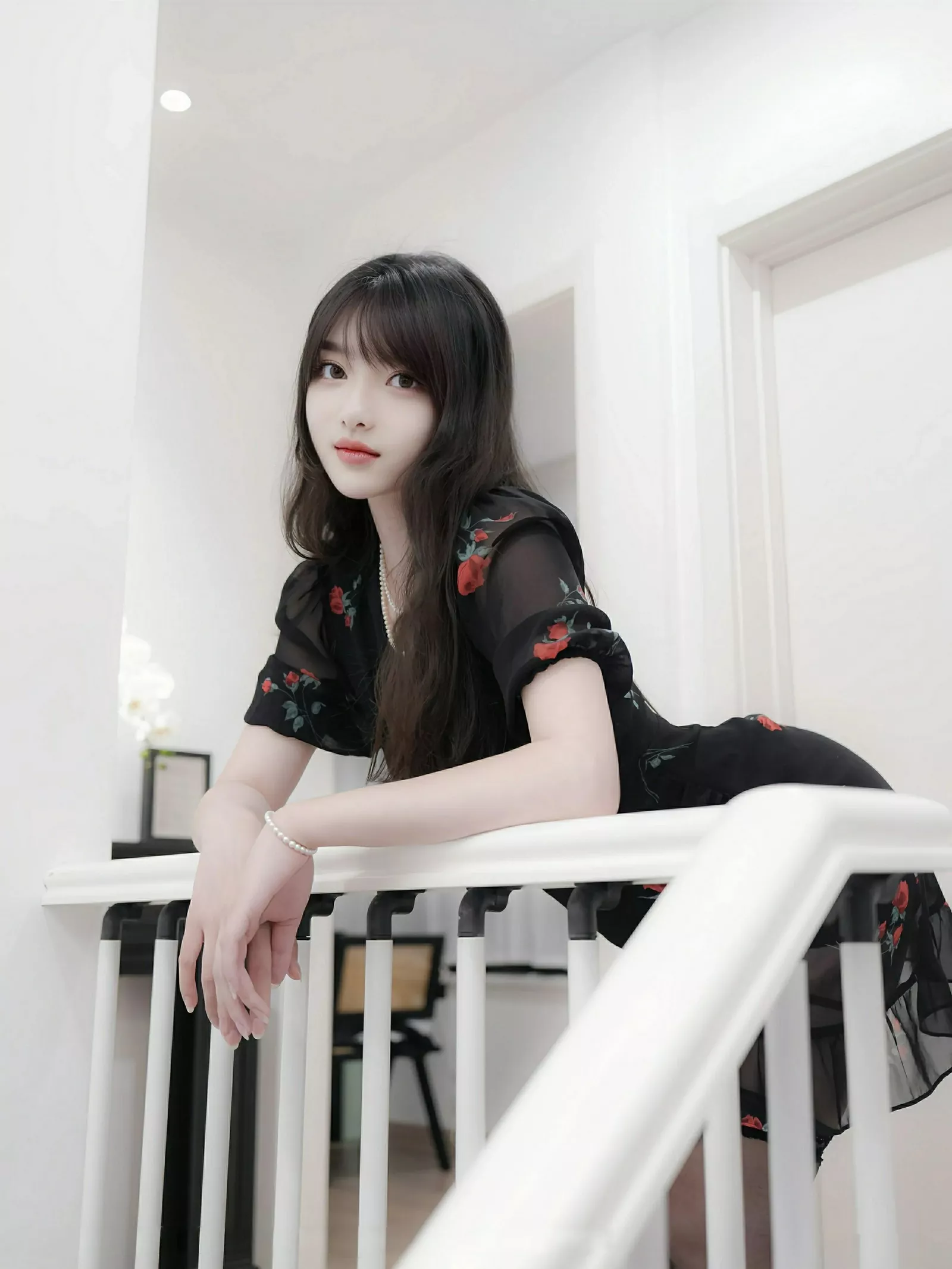 [XiuRen秀人网] 2025.07.25 No.10586 白露lulu 玫瑰黑裙 [84P] NO.7