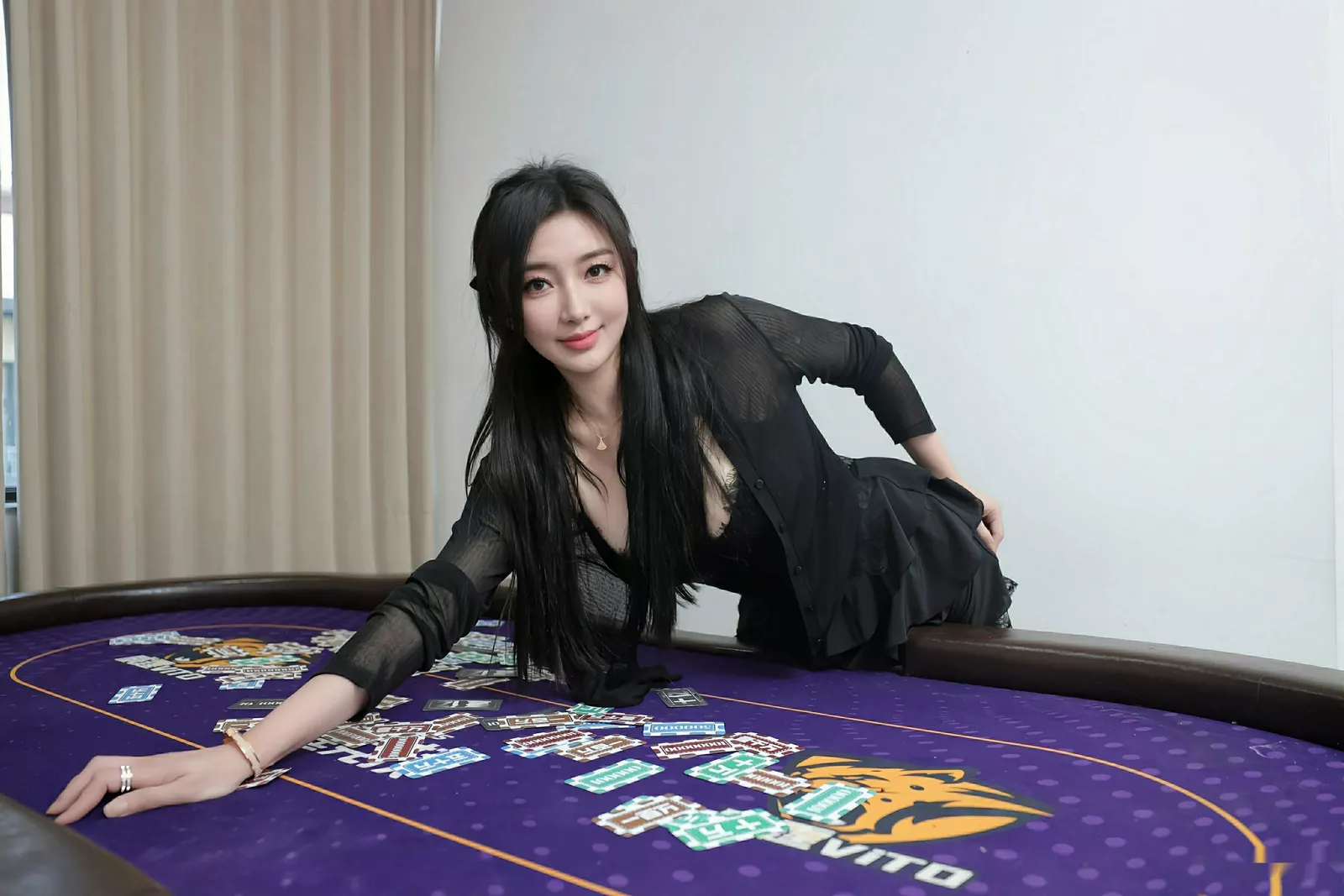 [XiuRen秀人网] 2025.07.28 No.10592 苏一诺 黑色情趣 [80P] NO.10