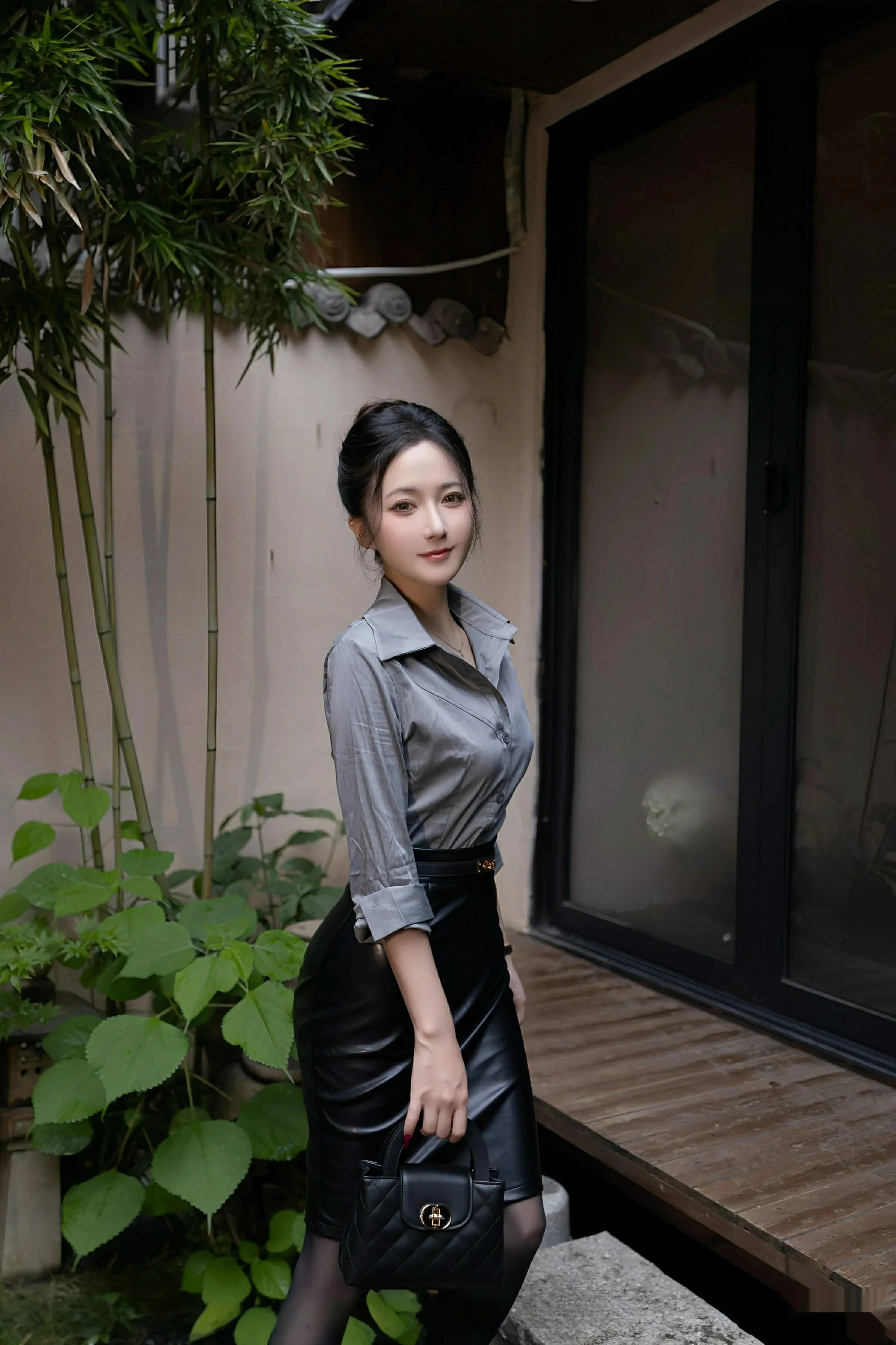 [XiuRen秀人网] 2025.08.08 No.10635 鱼子酱Fish 灰色衬衫 [79P] NO.3