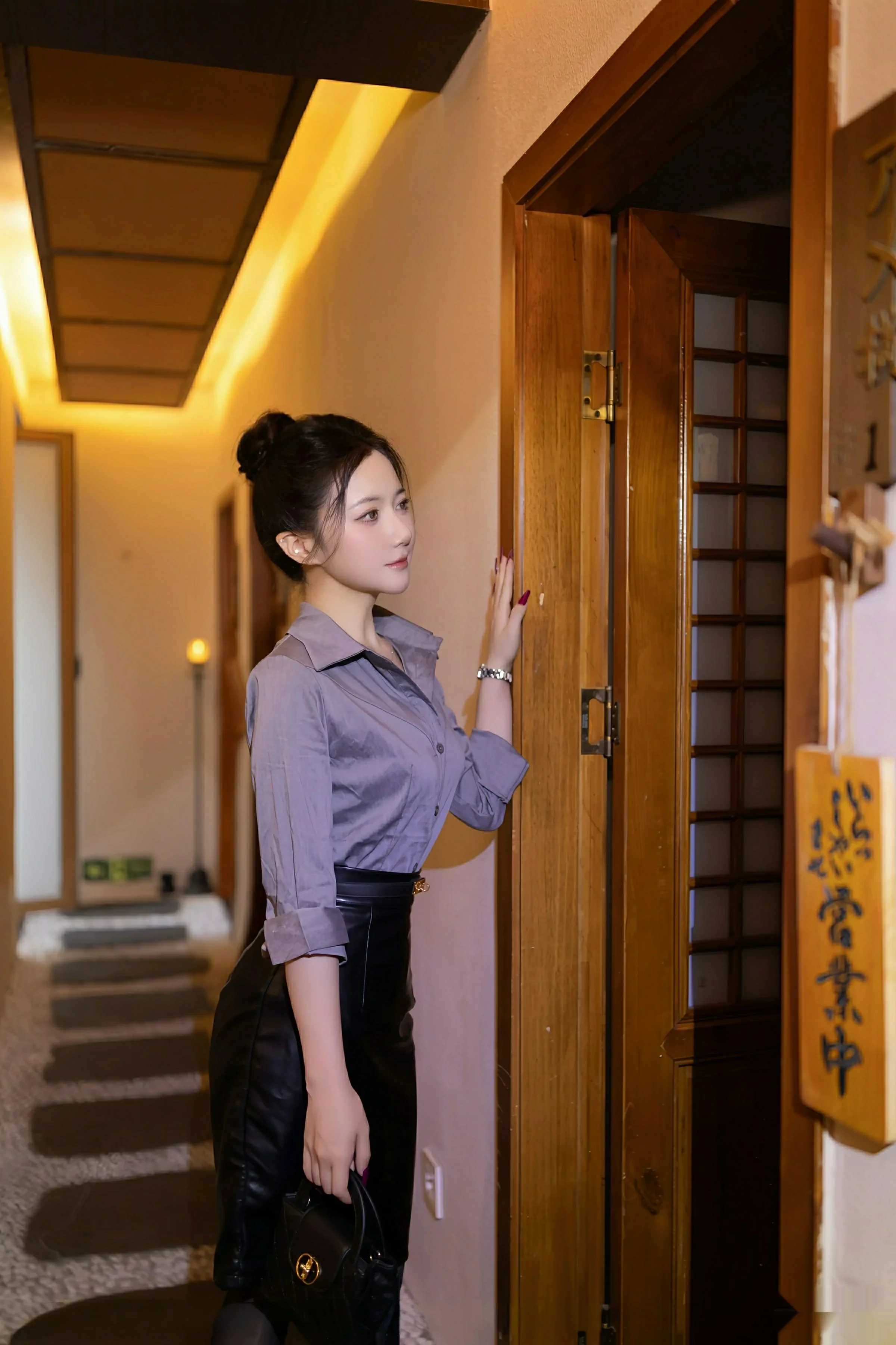 [XiuRen秀人网] 2025.08.08 No.10635 鱼子酱Fish 灰色衬衫 [79P] NO.8