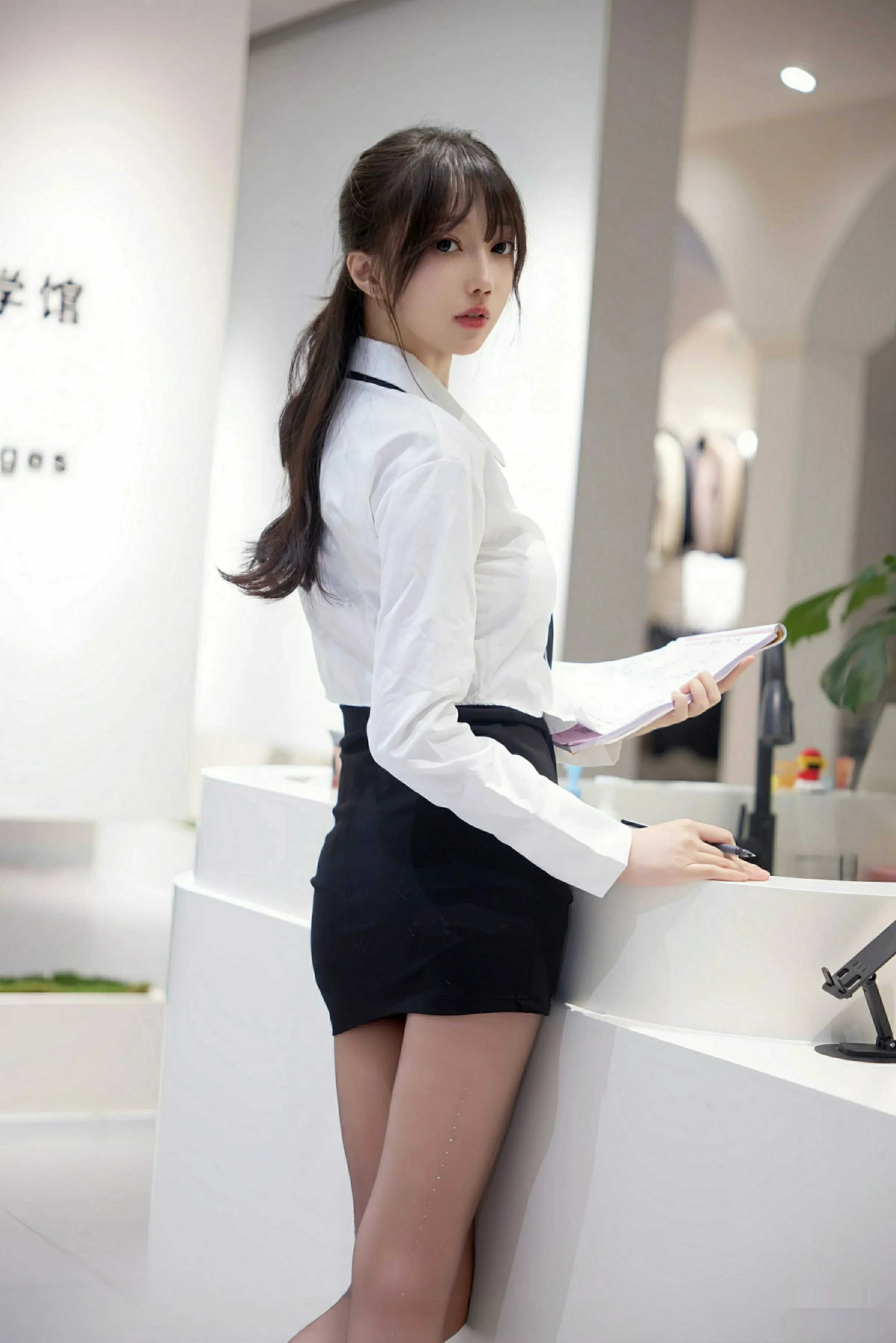 [XiuRen秀人网] 2025.08.11 No.10636 玥儿玥er OL服饰 [58P] NO.6