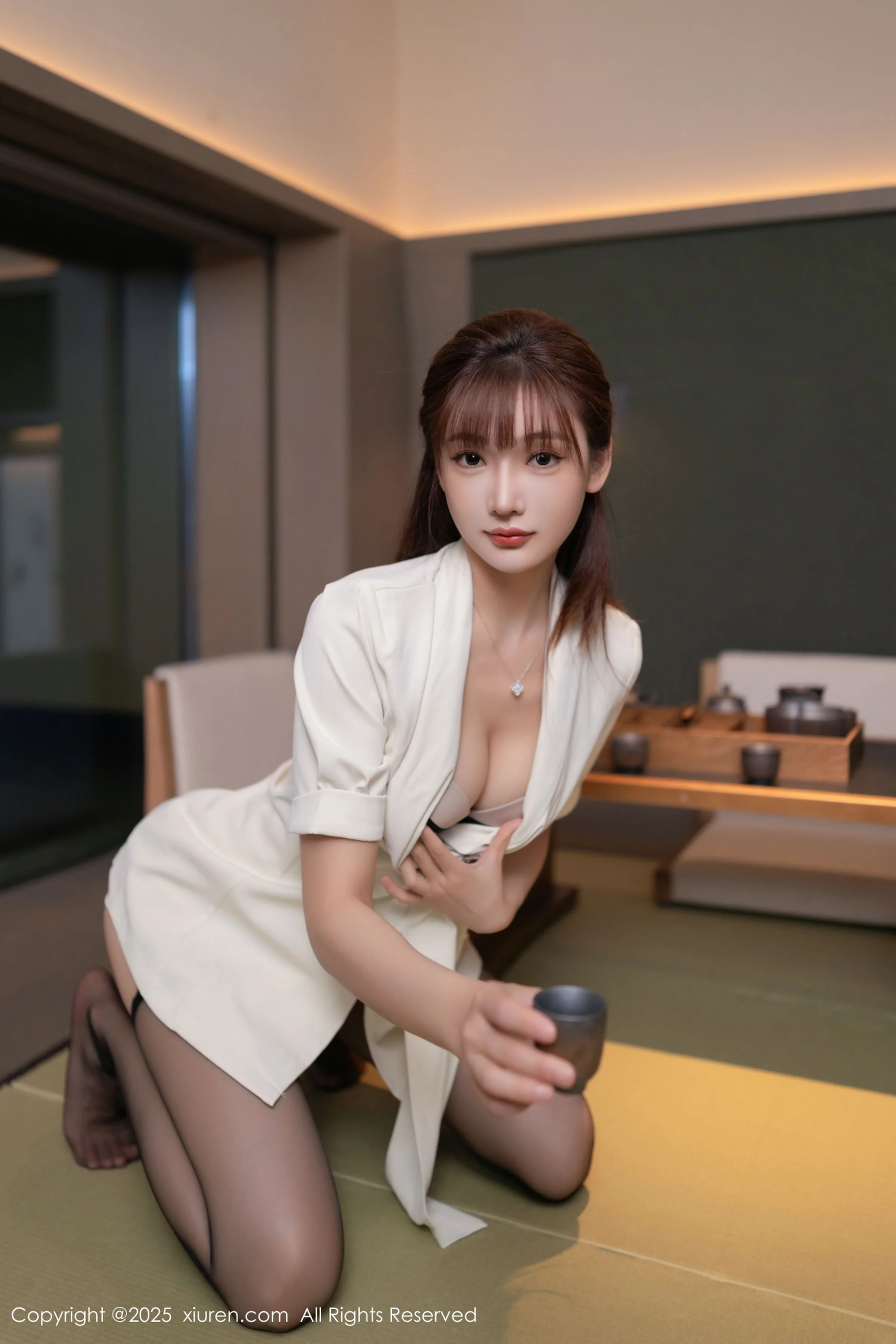 [XiuRen秀人网] 2025.08.14 No.10650 陆萱萱 白色西装 [70P] NO.12