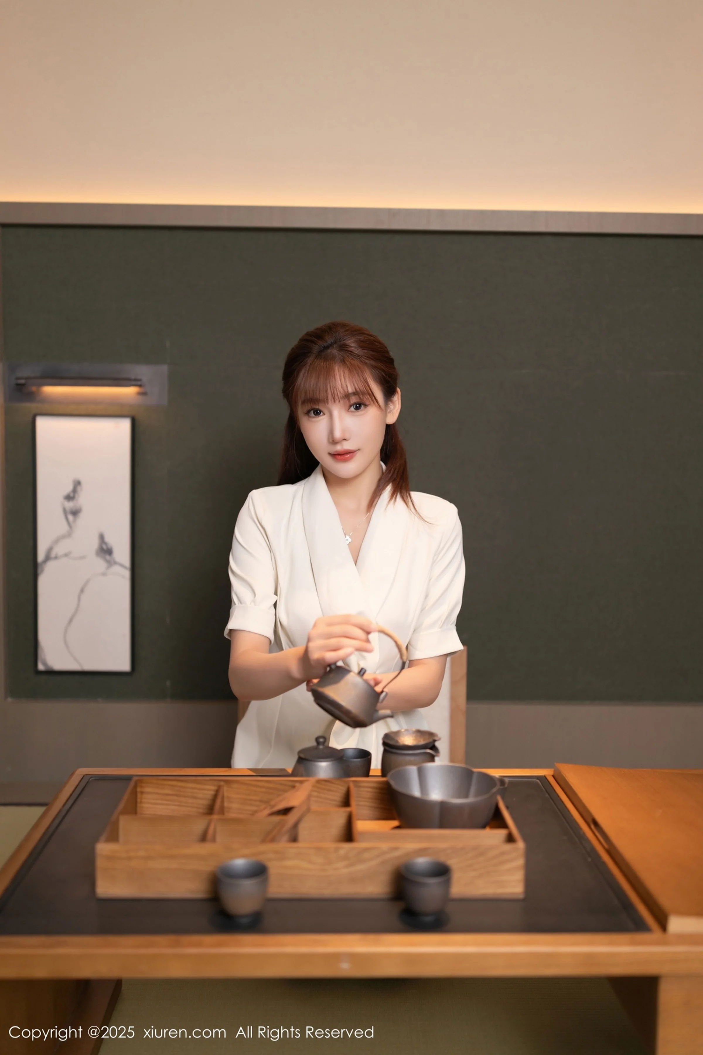 [XiuRen秀人网] 2025.08.14 No.10650 陆萱萱 白色西装 [70P] NO.5