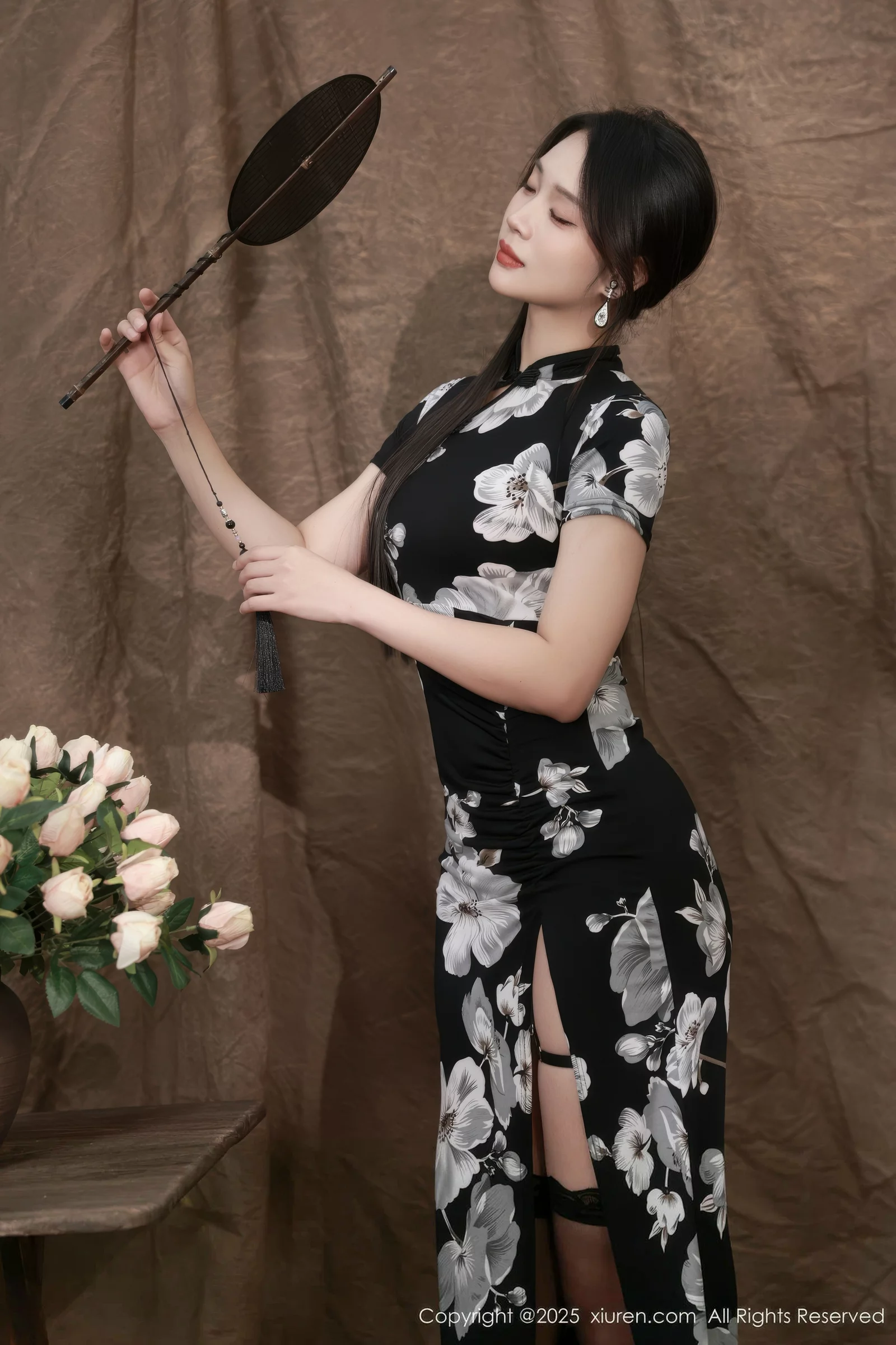 [XiuRen秀人网] 2025.08.15 No.10655 南乔 黑色旗袍 [72P] NO.4