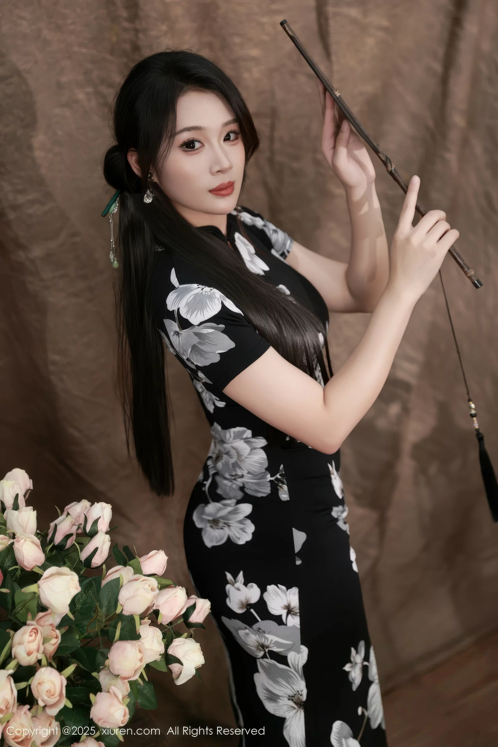 [XiuRen秀人网] 2025.08.15 No.10655 南乔 黑色旗袍 [72P] NO.9