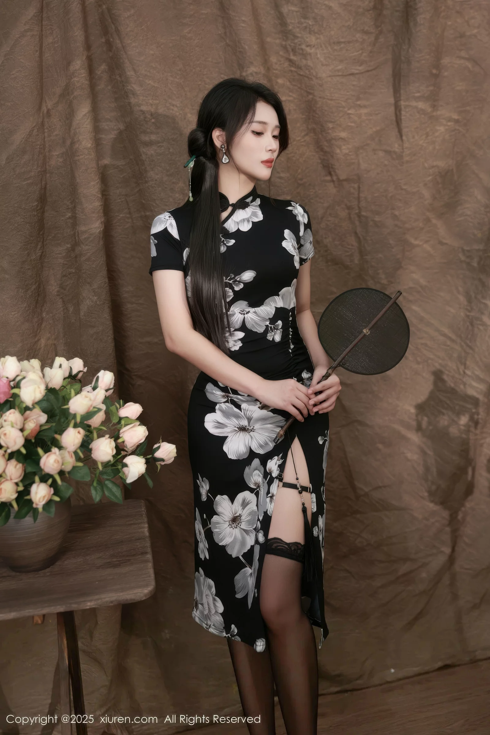 [XiuRen秀人网] 2025.08.15 No.10655 南乔 黑色旗袍 [72P] NO.2