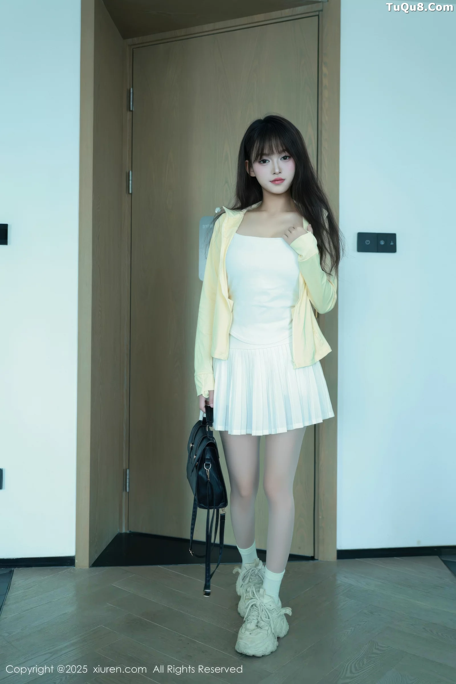 [XiuRen秀人网] 2025.08.28 No.10702 糯咪 白色短裙 [82P] NO.11