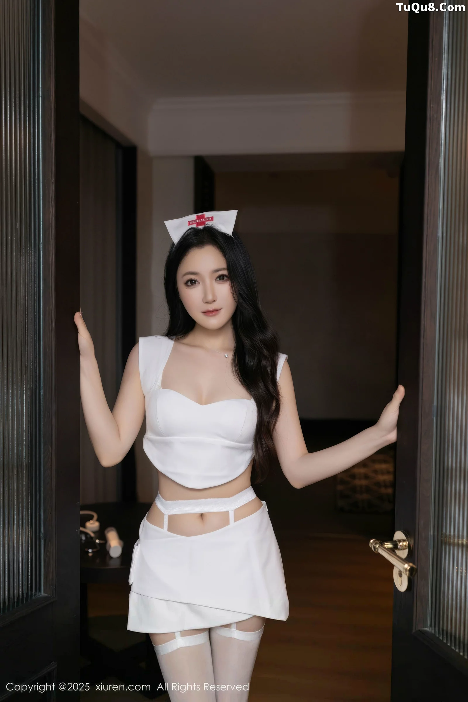 [XiuRen秀人网] 2025.08.29 No.10711 鱼子酱Fish 白色护士 [74P] NO.11