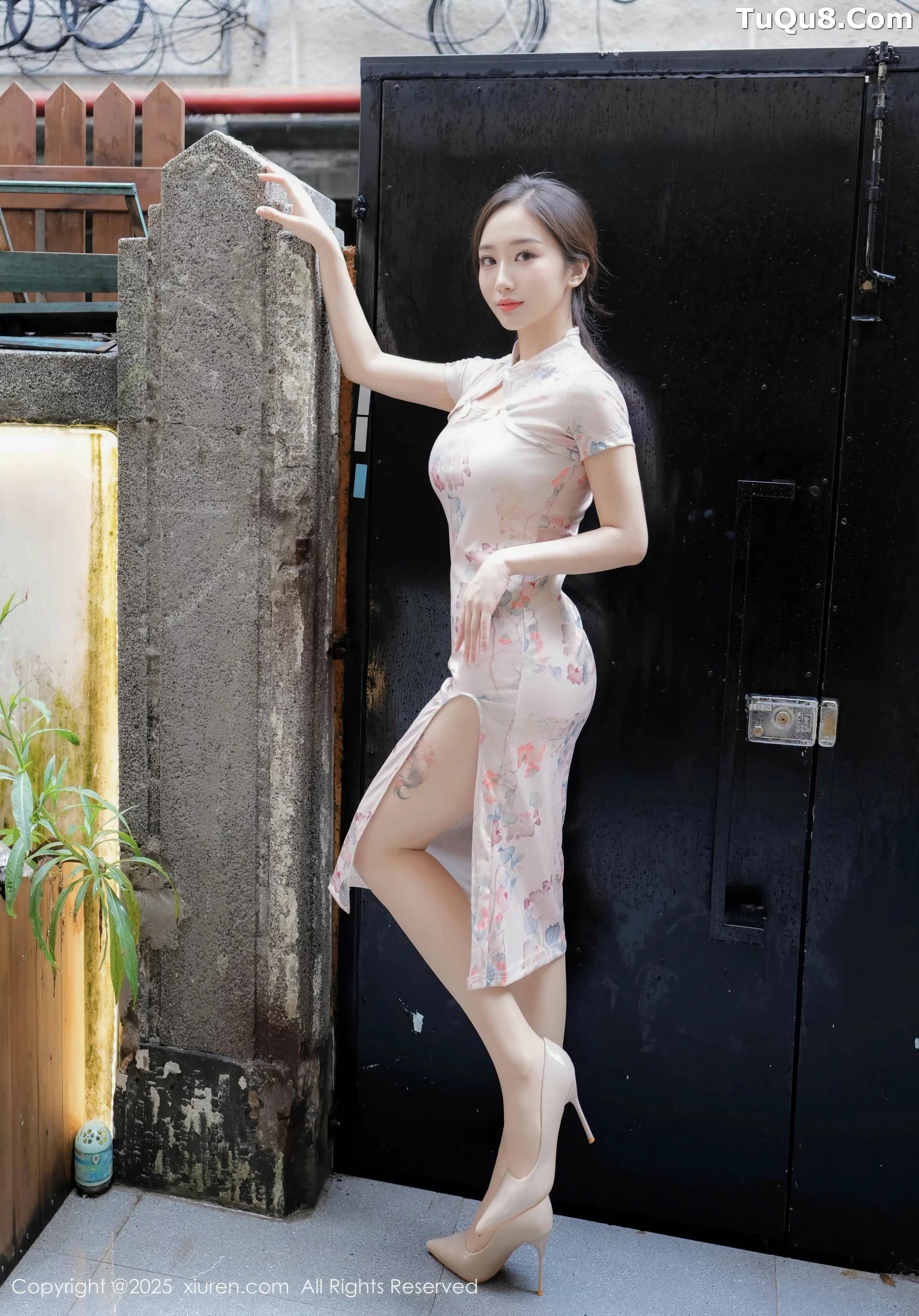 [XiuRen秀人网] 2025.08.20 No.10671 楠芝 粉色旗袍 [54P] NO.1