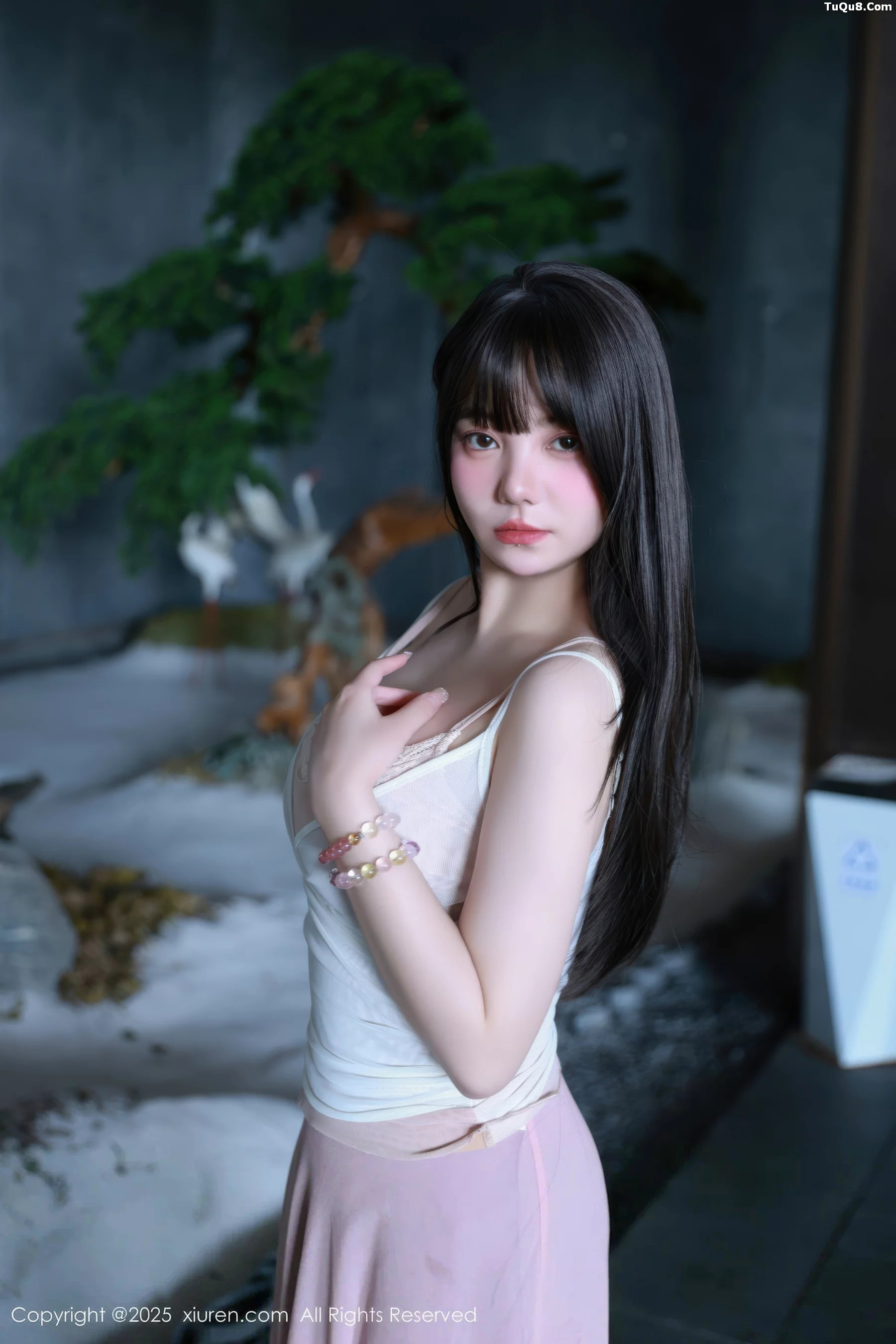 [XiuRen秀人网] 2025.09.09 No.10746 软情 粉色内衣 [86P] NO.2