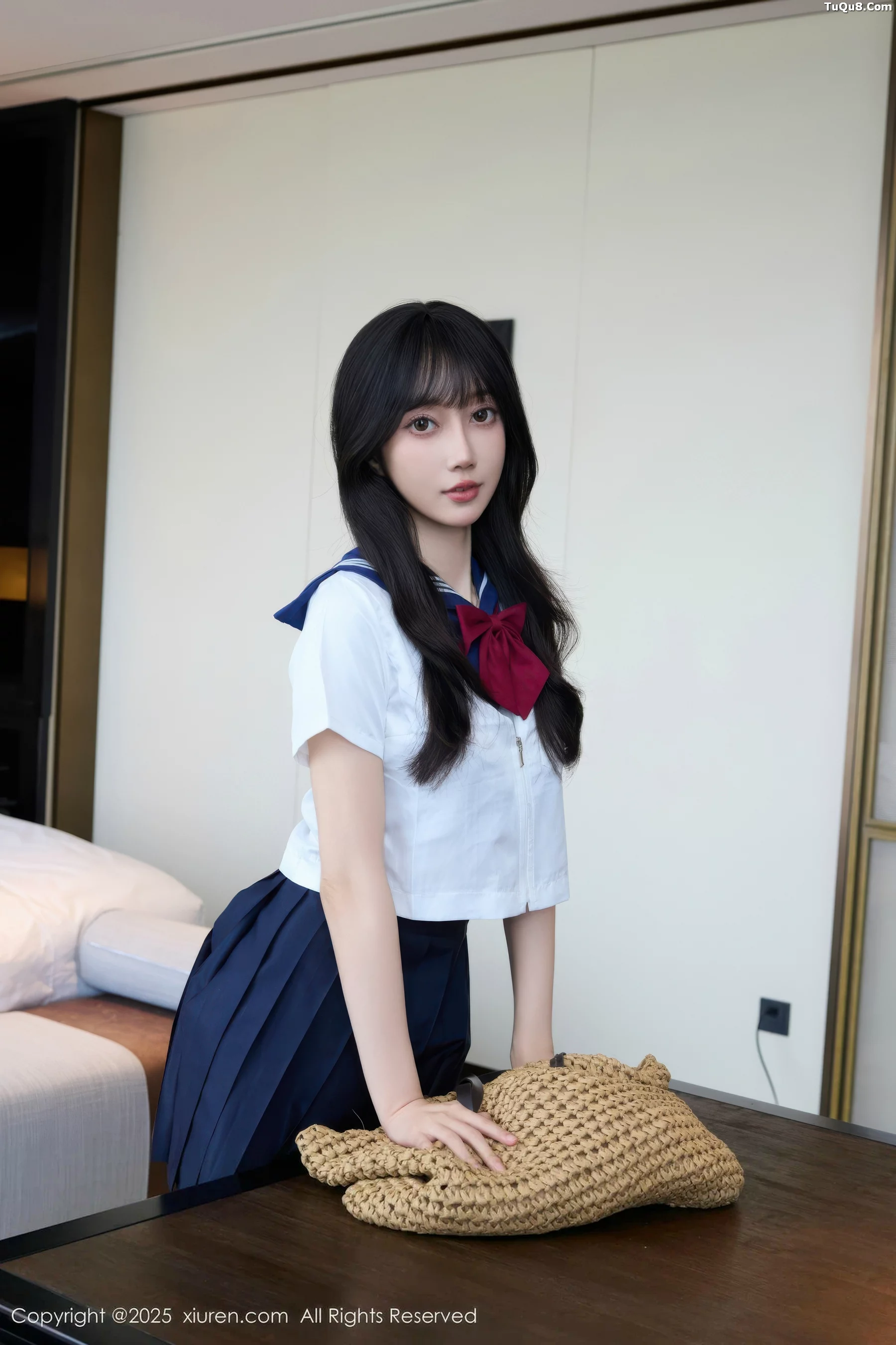 [XiuRen秀人网] 2025.09.15 No.10766 玥儿玥er JK制服 [68P] NO.1