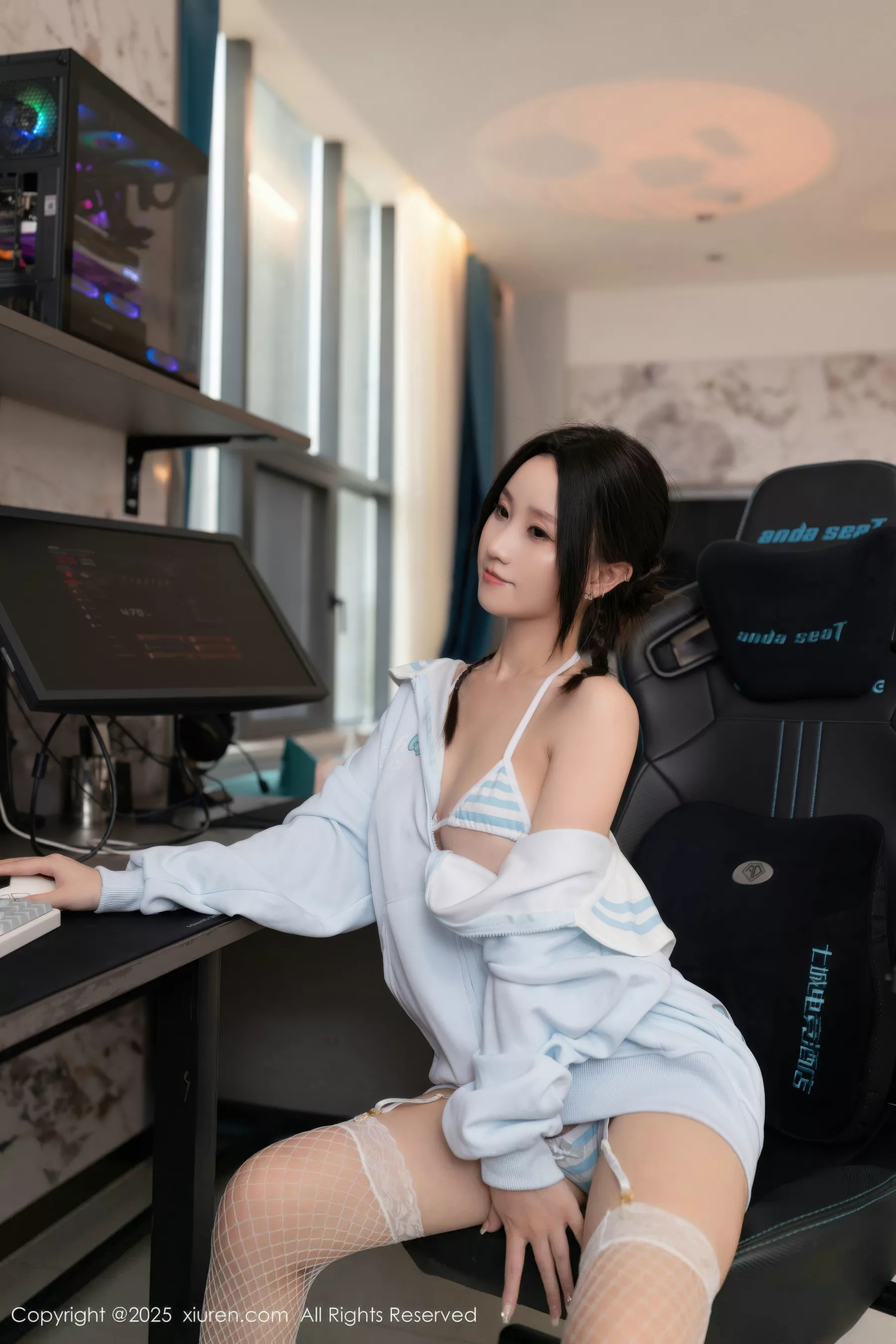 [XiuRen秀人网] 2025.09.17 No.10778 杏子Yada 甜美笑容 [72P] NO.10