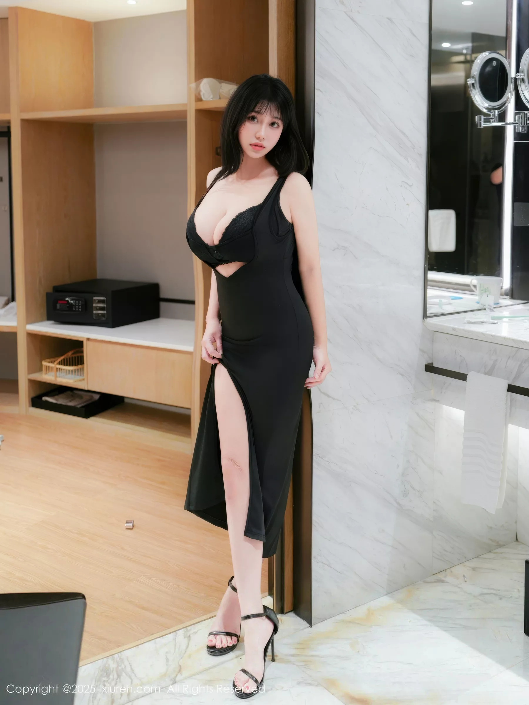 [XiuRen秀人网] 2025.09.18 No.10779 小紫藤 黑色连衣裙 [64P] NO.6