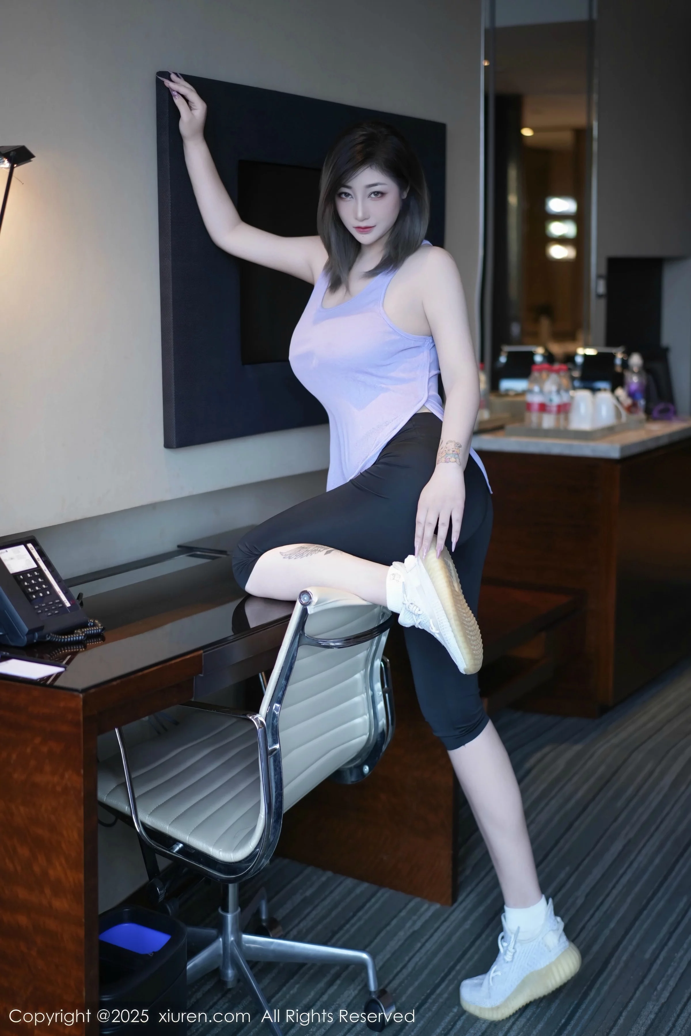 [XiuRen秀人网] 2025.08.22 No.10682 妲己_Toxic 性感紫灰 [52P] NO.11