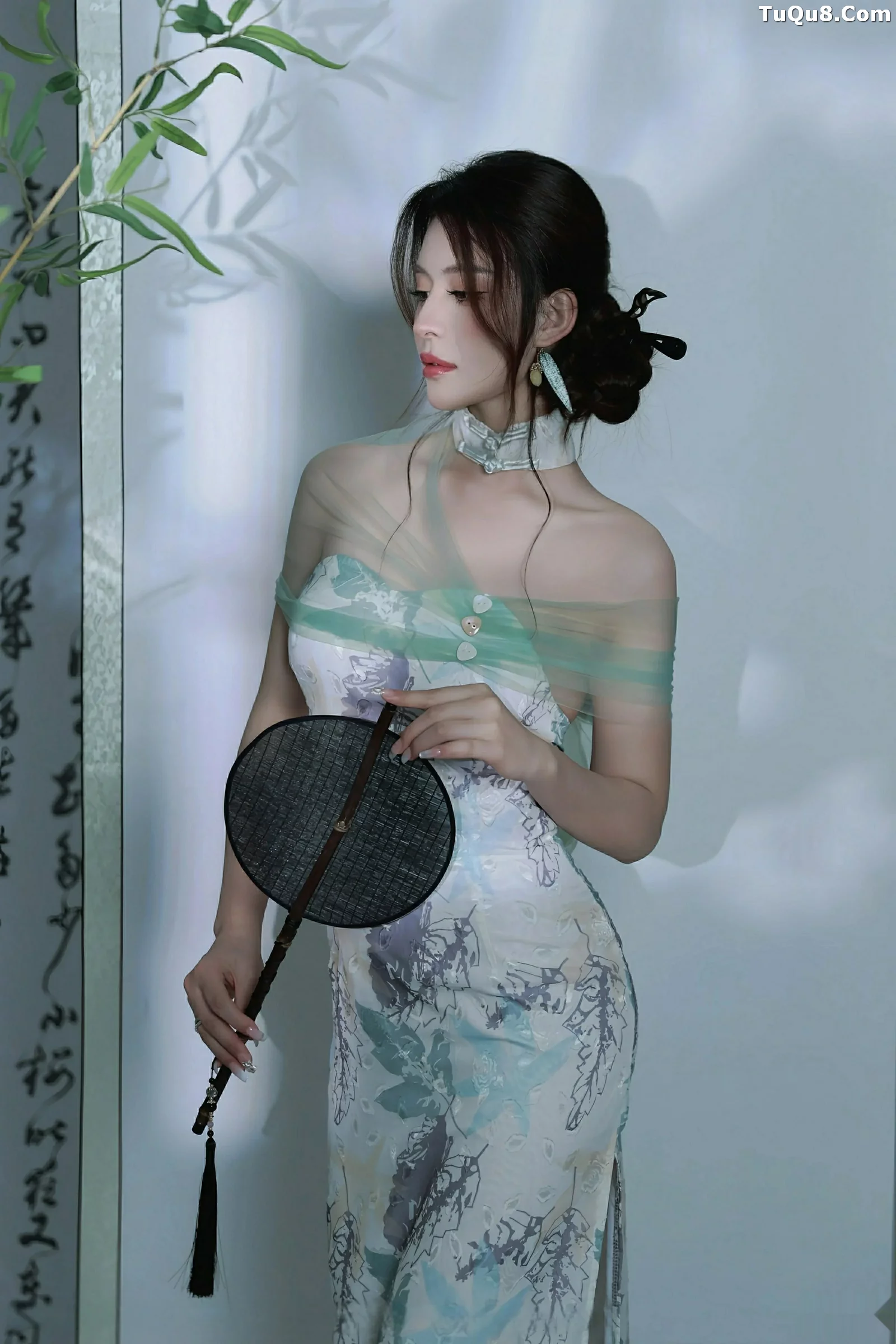 [XiuRen秀人网] 2025.08.27 No.10694 阿依莎 浅色古风 [82P] NO.3