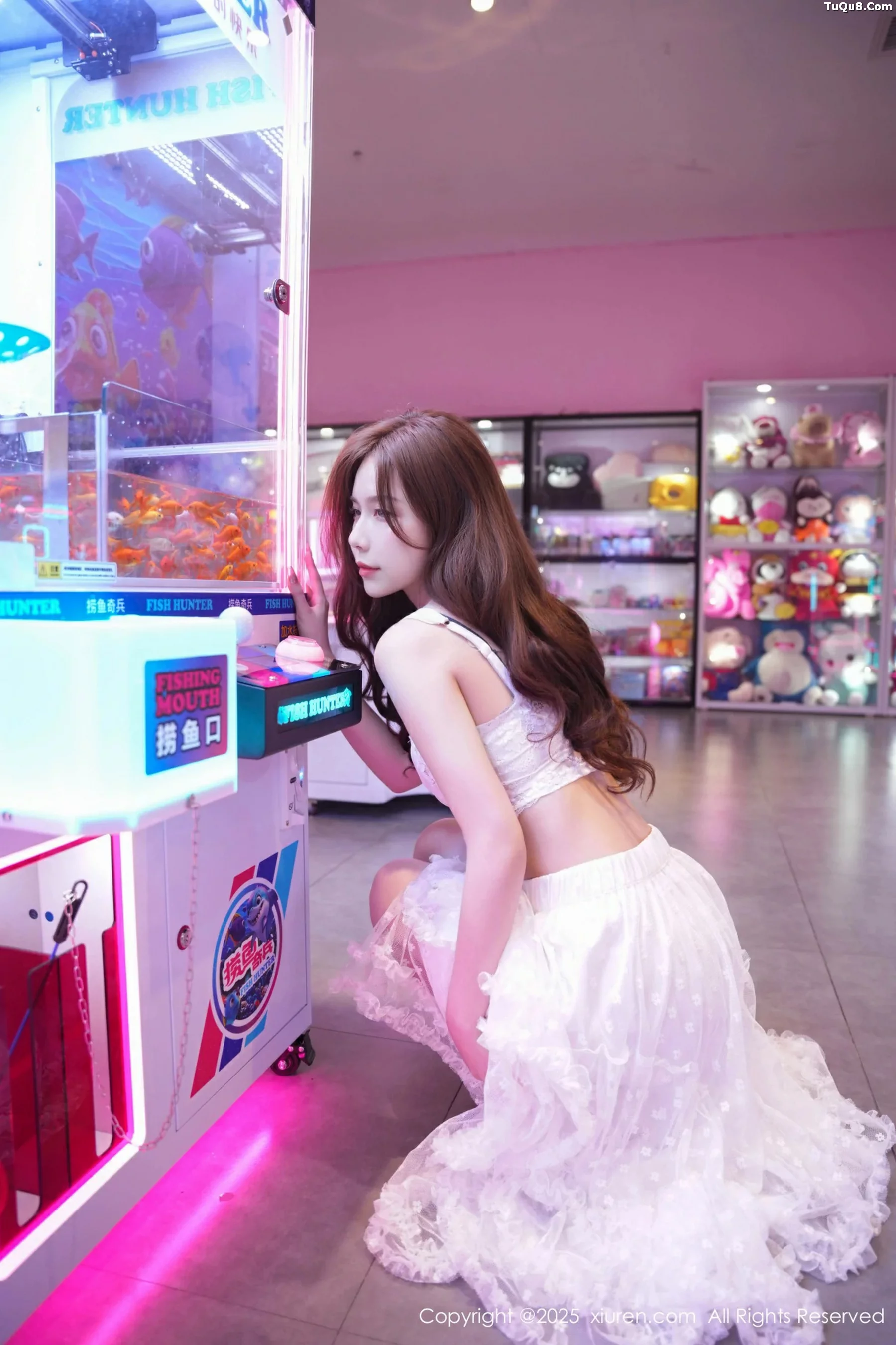 [XiuRen秀人网] 2025.09.22 No.10791 拍黄瓜girl 白色连衣裙 [74P] NO.12