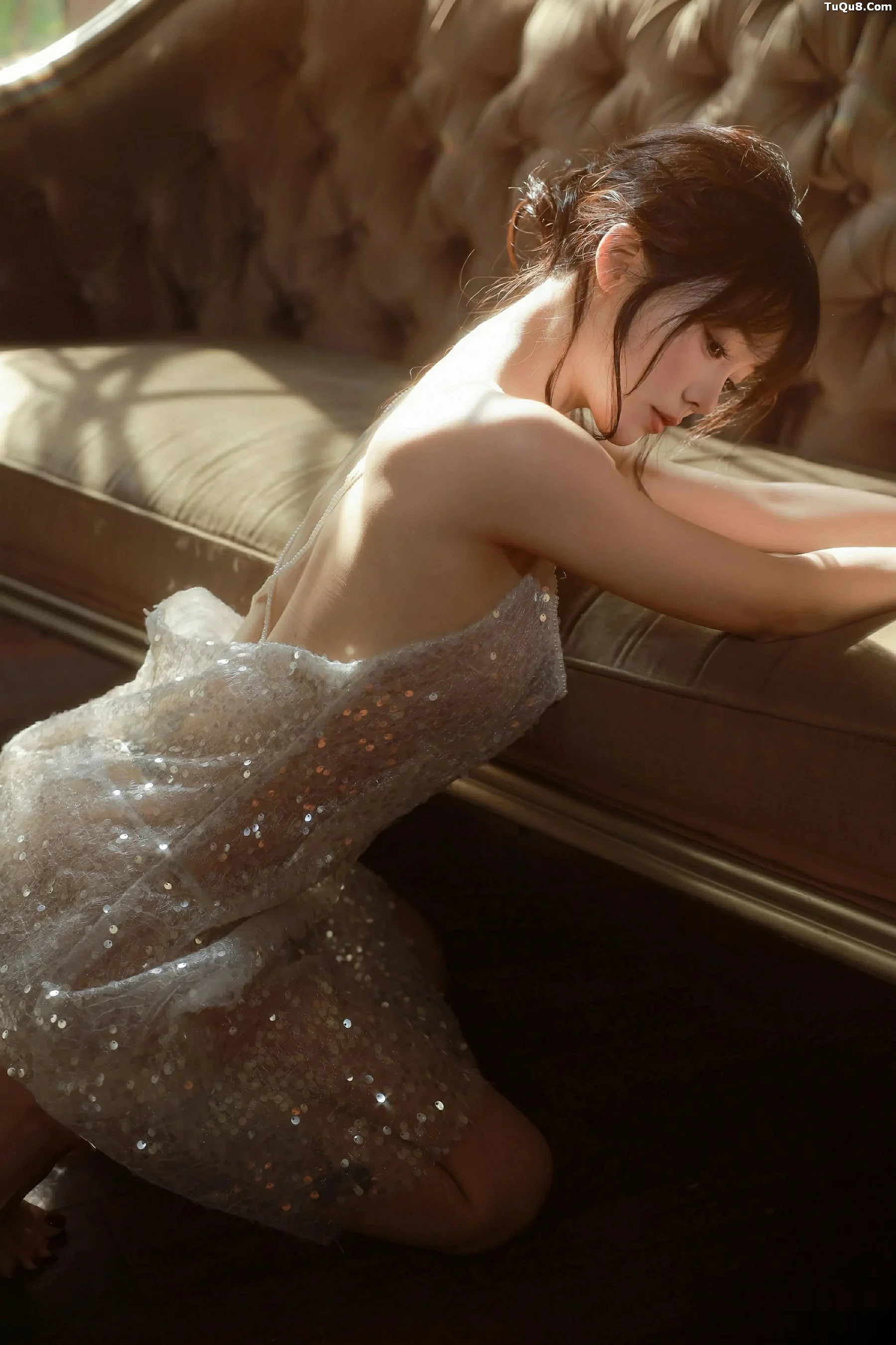 [XiuRen秀人网] 2025.09.24 No.10799 佘贝拉Bella 连衣短裙 [73P] NO.12