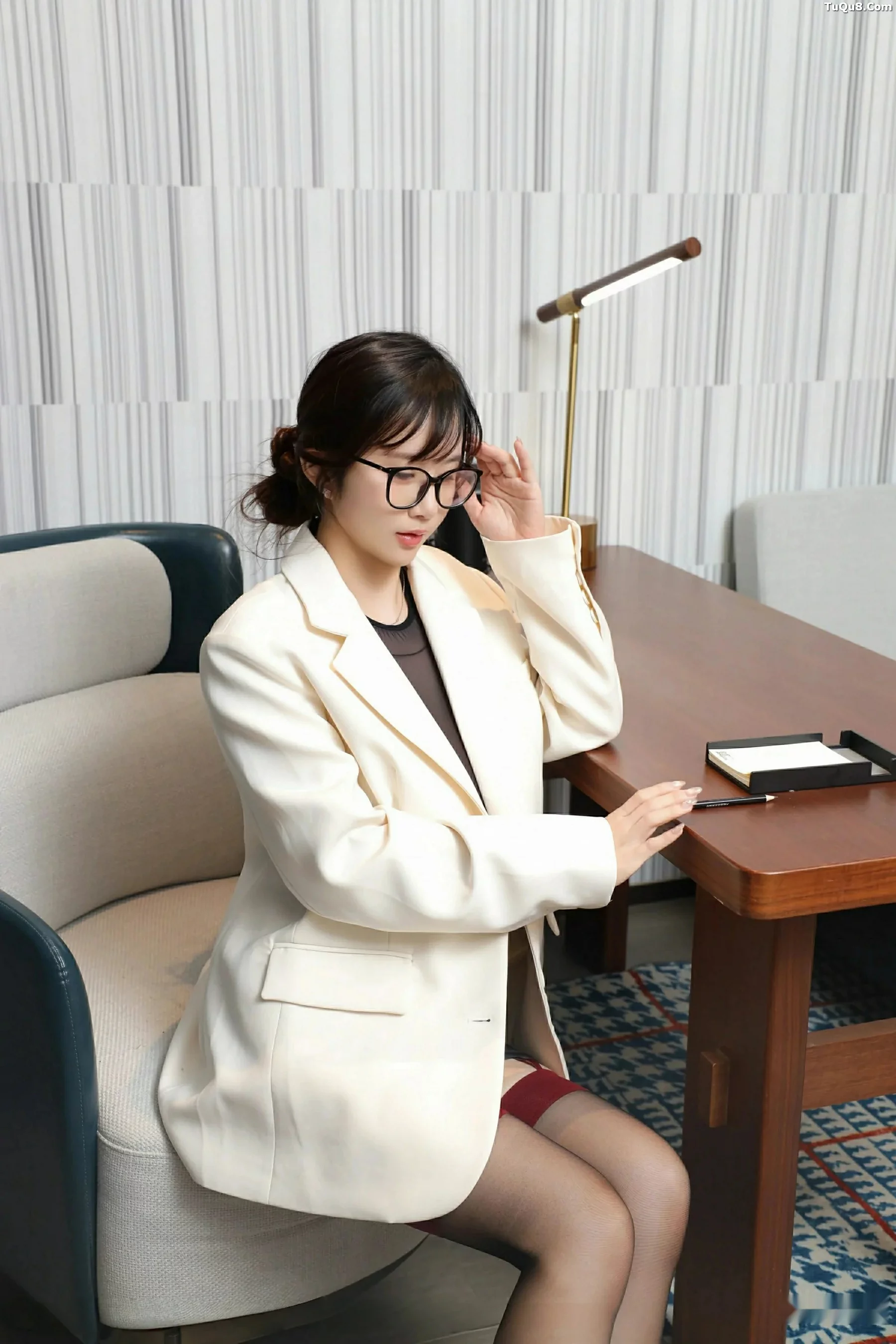 [XiuRen秀人网] 2025.09.25 No.10805 小肉肉咪 OL服饰 [72P] NO.4