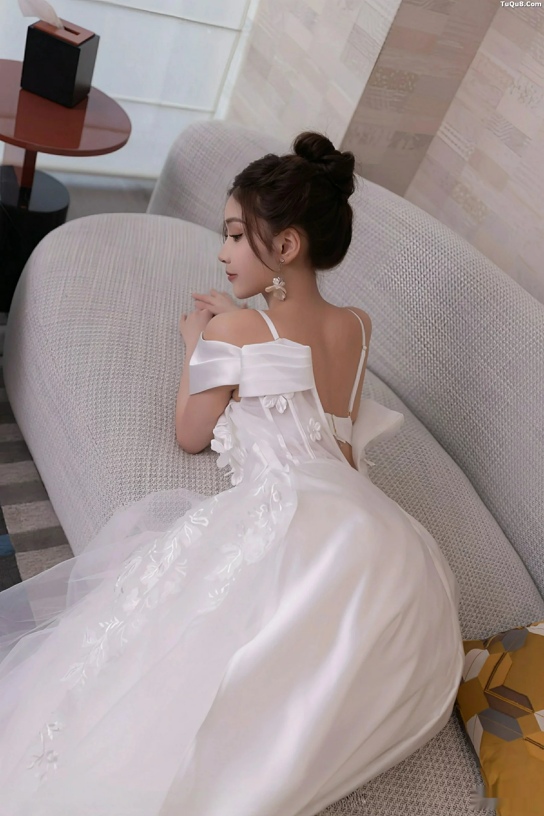 [XiuRen秀人网] 2025.09.26 No.10814 刘婷婷 白色婚纱 [80P] NO.12