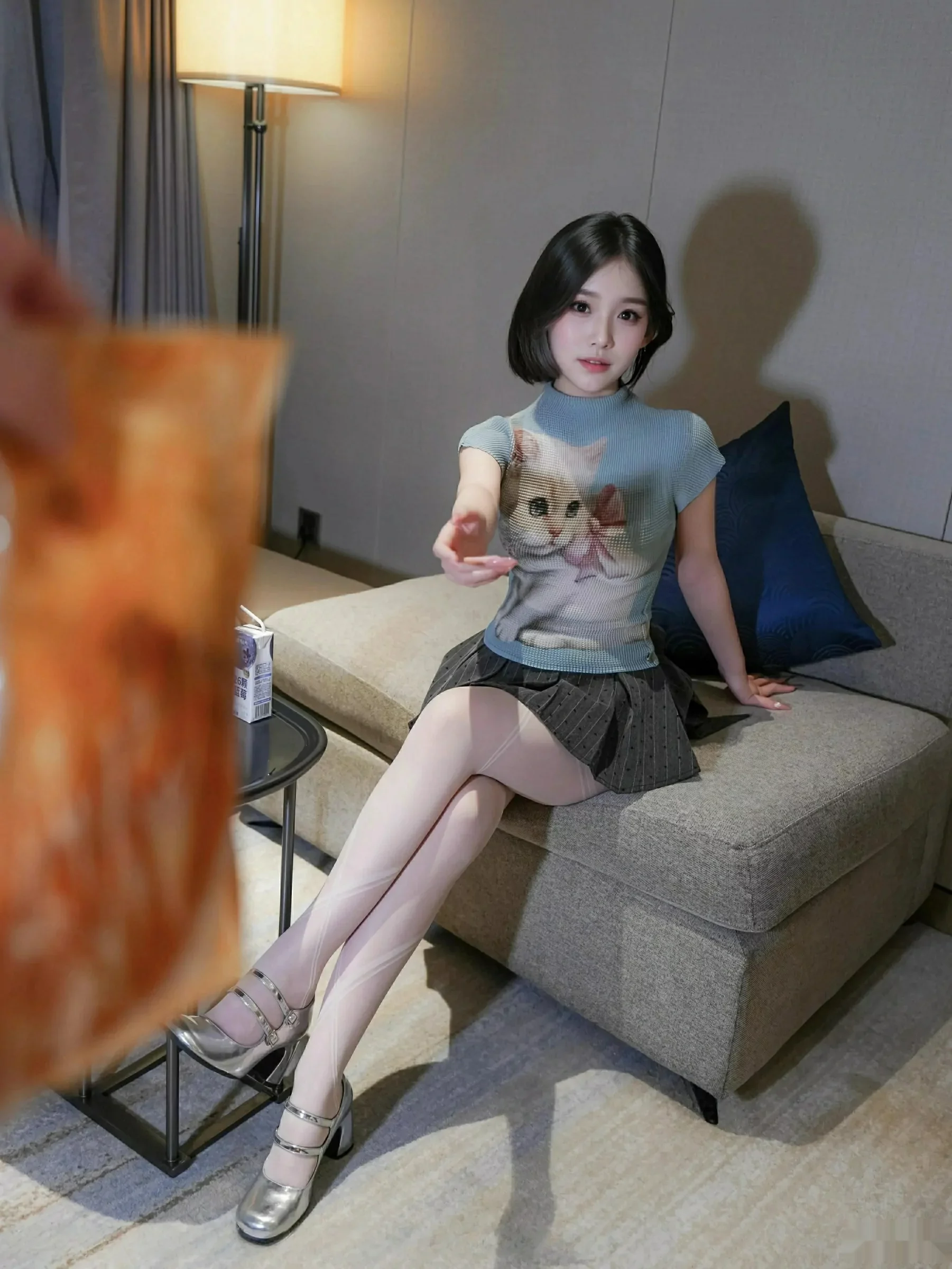 [XiuRen秀人网] 2025.09.30 No.10830 汁汁 灰色短裙 [70P] NO.7