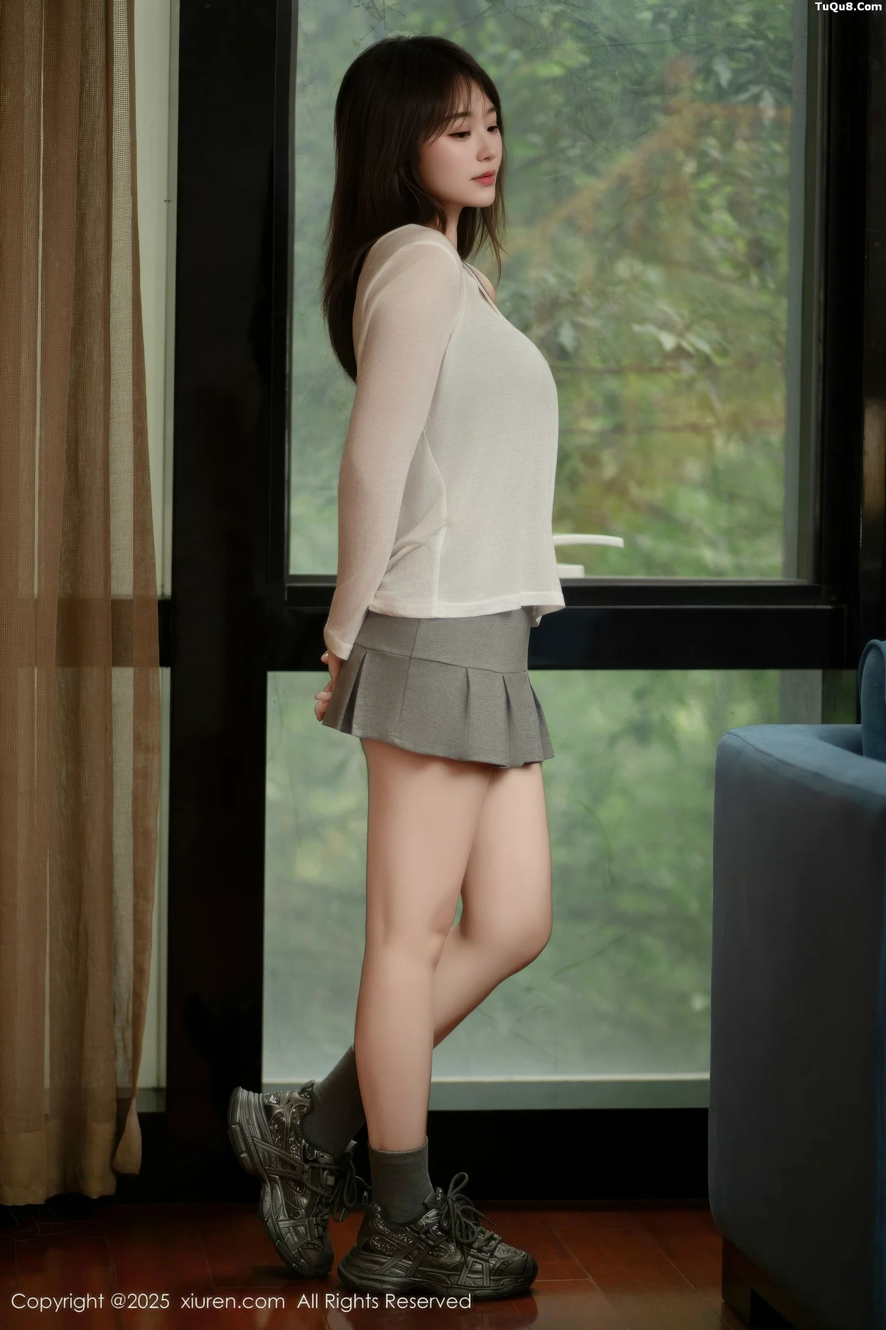 [XiuRen秀人网] 2025.10.10 No.10845 炎恬kitty 浅色短裙 [68P] NO.12