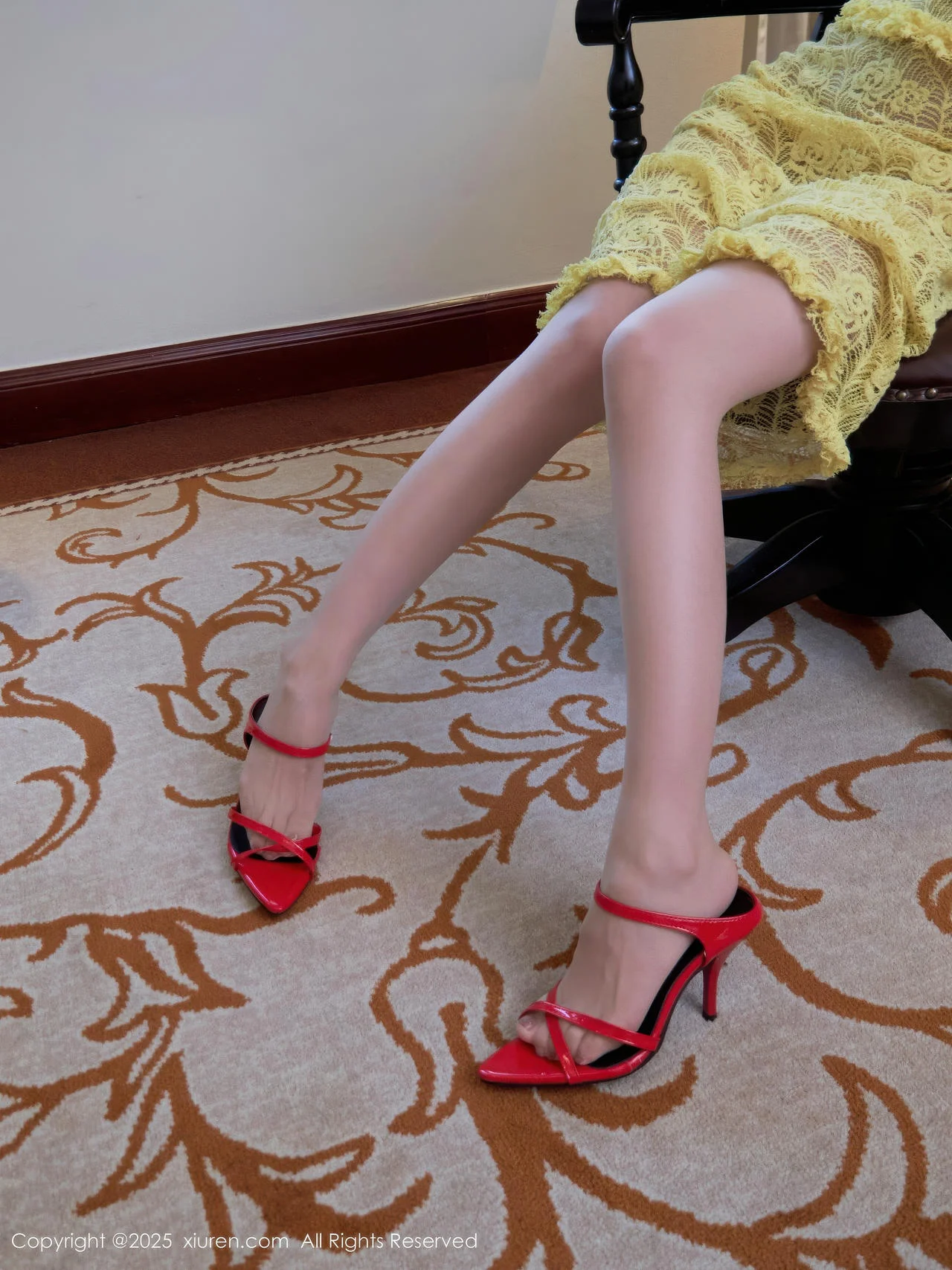 [XiuRen秀人网] 2025.10.16 No.10879 尹甜甜sunny 丝袜美腿 [82P] NO.6