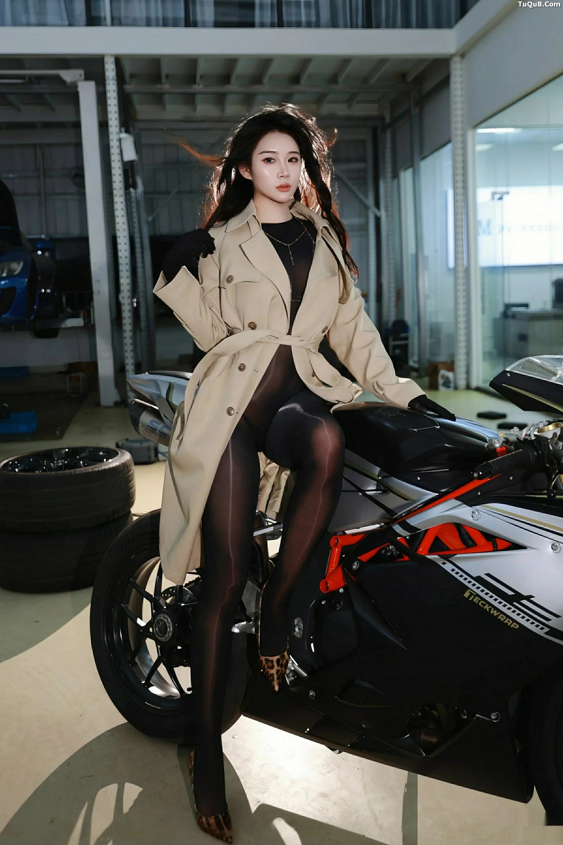 [XiuRen秀人网] 2025.09.19 No.10788 南乔 连体丝袜 [82P] NO.10