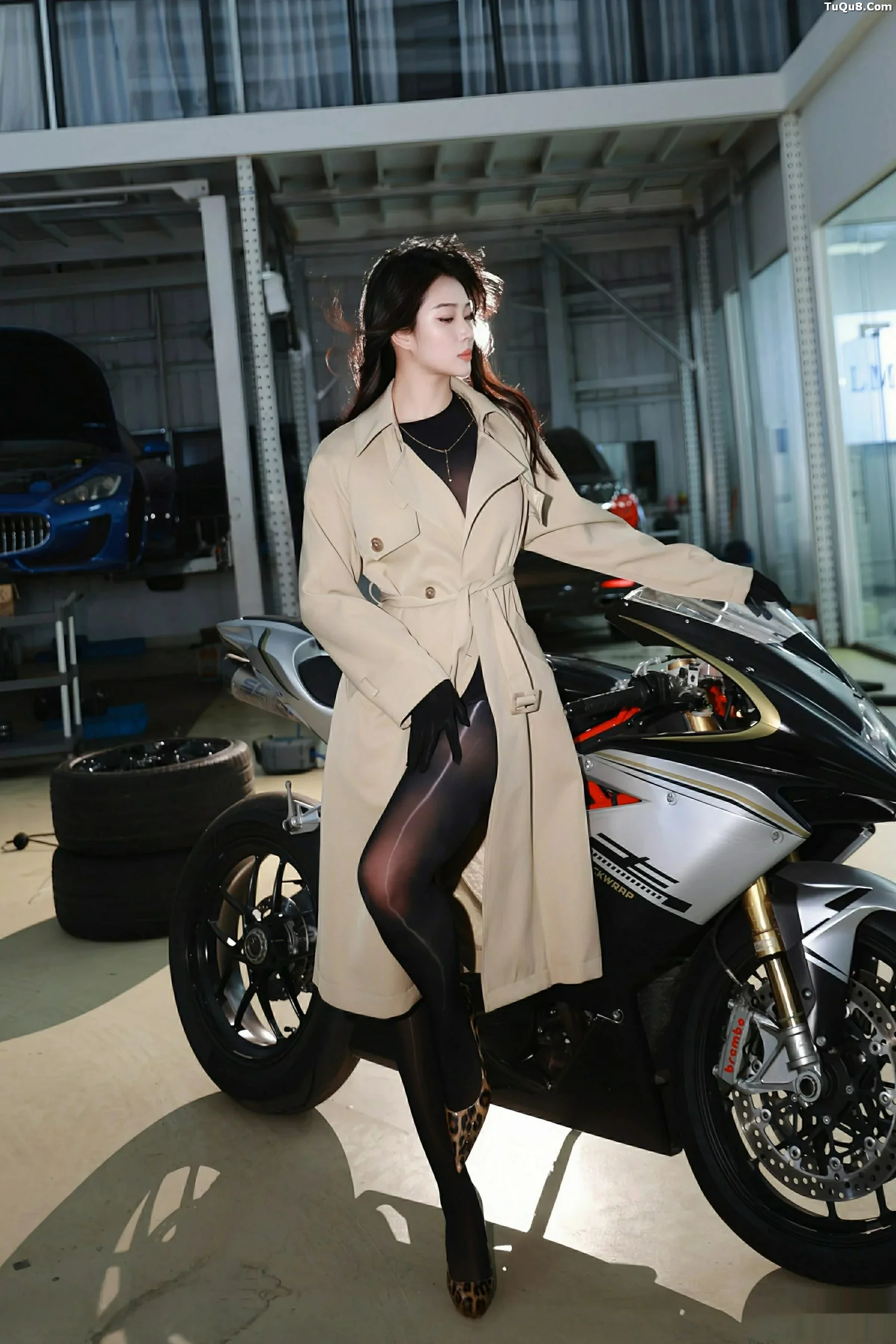 [XiuRen秀人网] 2025.09.19 No.10788 南乔 连体丝袜 [82P] NO.2