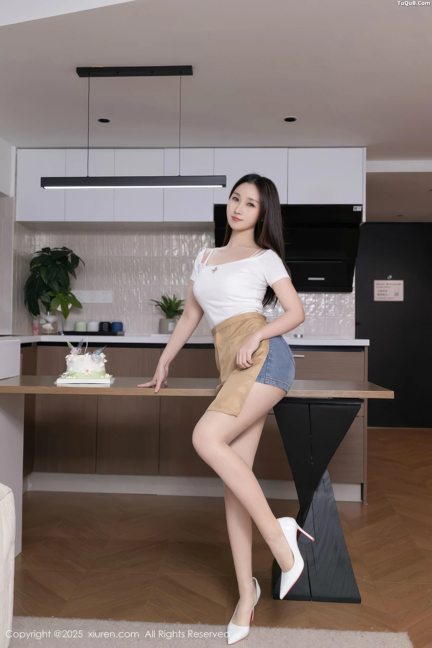 [XiuRen秀人网] 2025.10.29 No.10925 杏子Yada 蕾丝内衣 [76P] NO.2