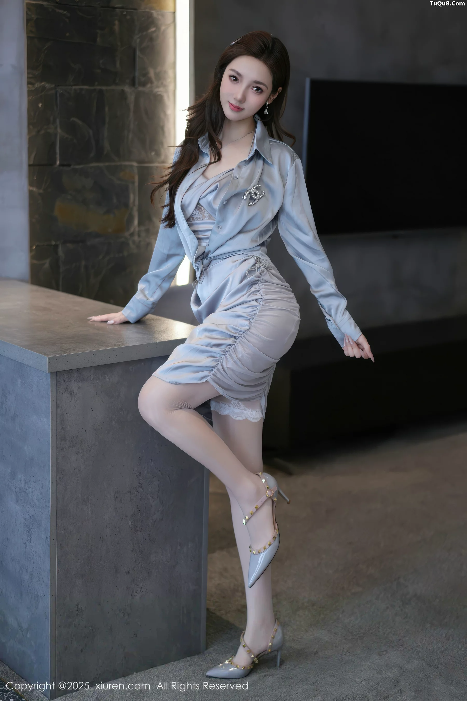 [XiuRen秀人网] 2025.10.30 No.10926 Twins-桃桃 情趣护士服 [70P] NO.2