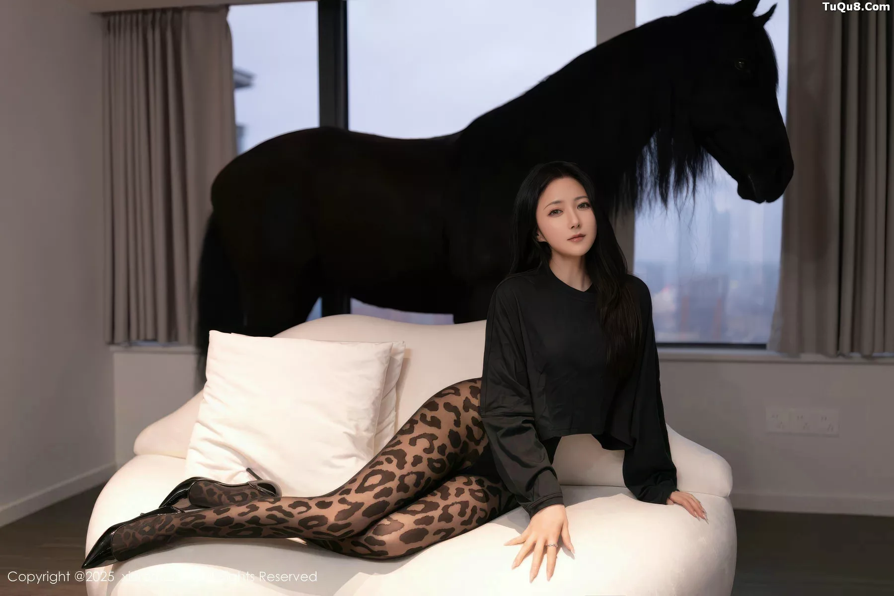 [XiuRen秀人网] 2025.10.31 No.10938 鱼子酱Fish 豹纹黑丝 [75P] NO.1