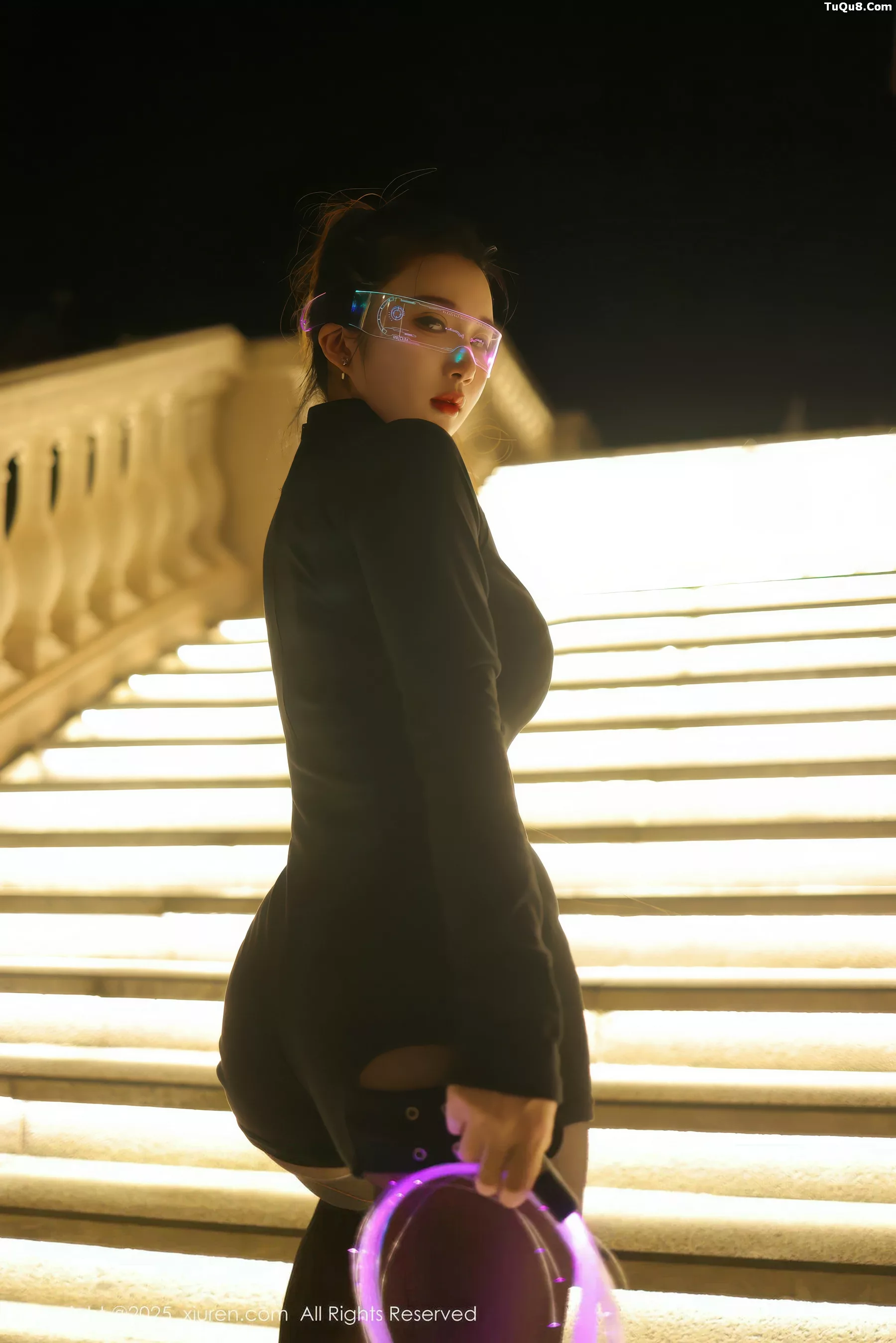 [XiuRen秀人网] 2025.10.31 No.10936 小肉肉咪 性感制服 [77P] NO.11