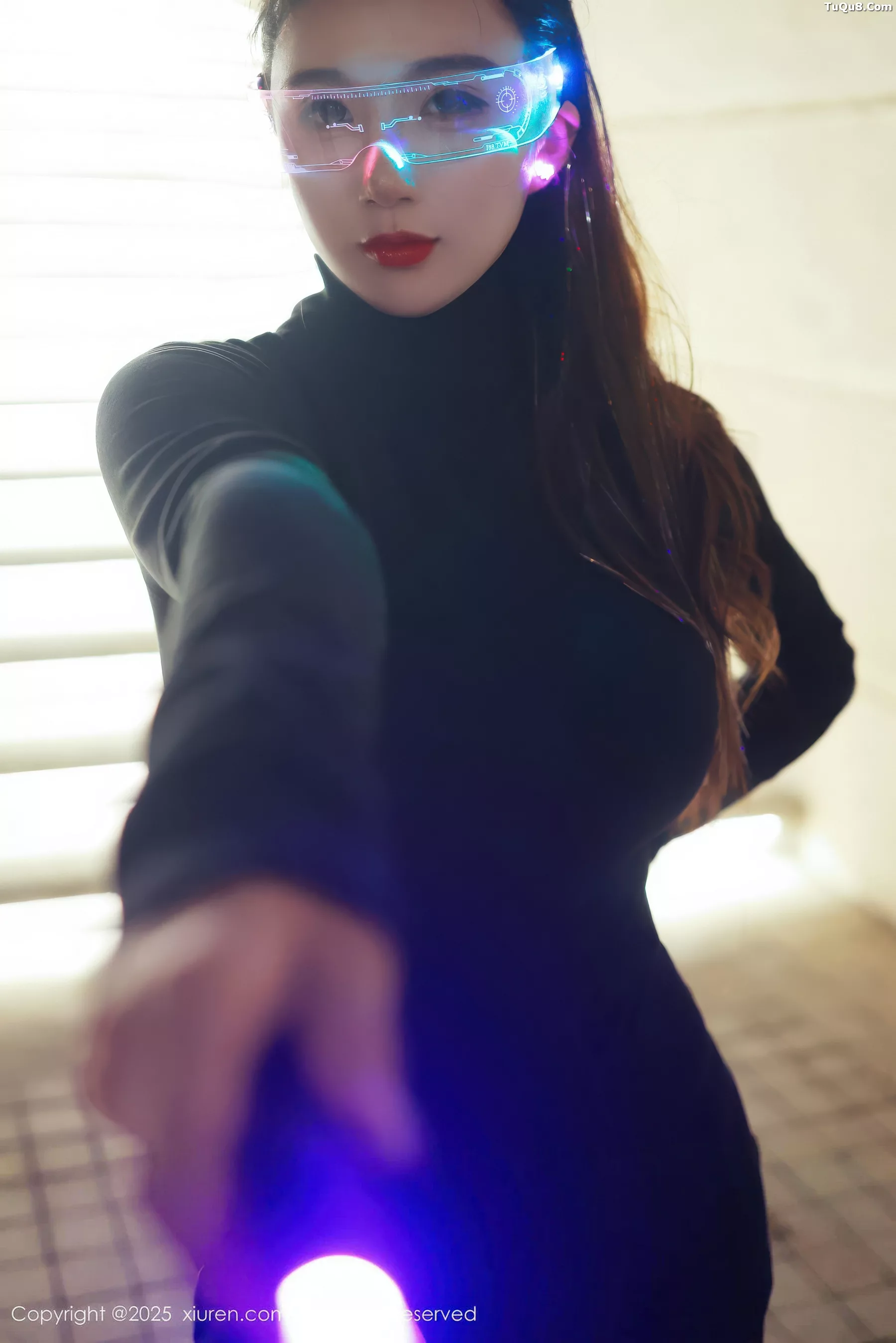 [XiuRen秀人网] 2025.10.31 No.10936 小肉肉咪 性感制服 [77P] NO.9