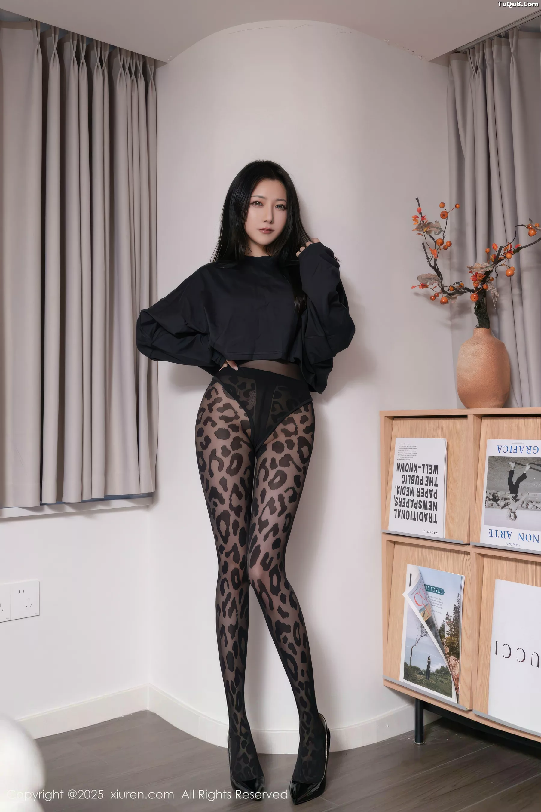 [XiuRen秀人网] 2025.10.31 No.10938 鱼子酱Fish 豹纹黑丝 [75P] NO.2