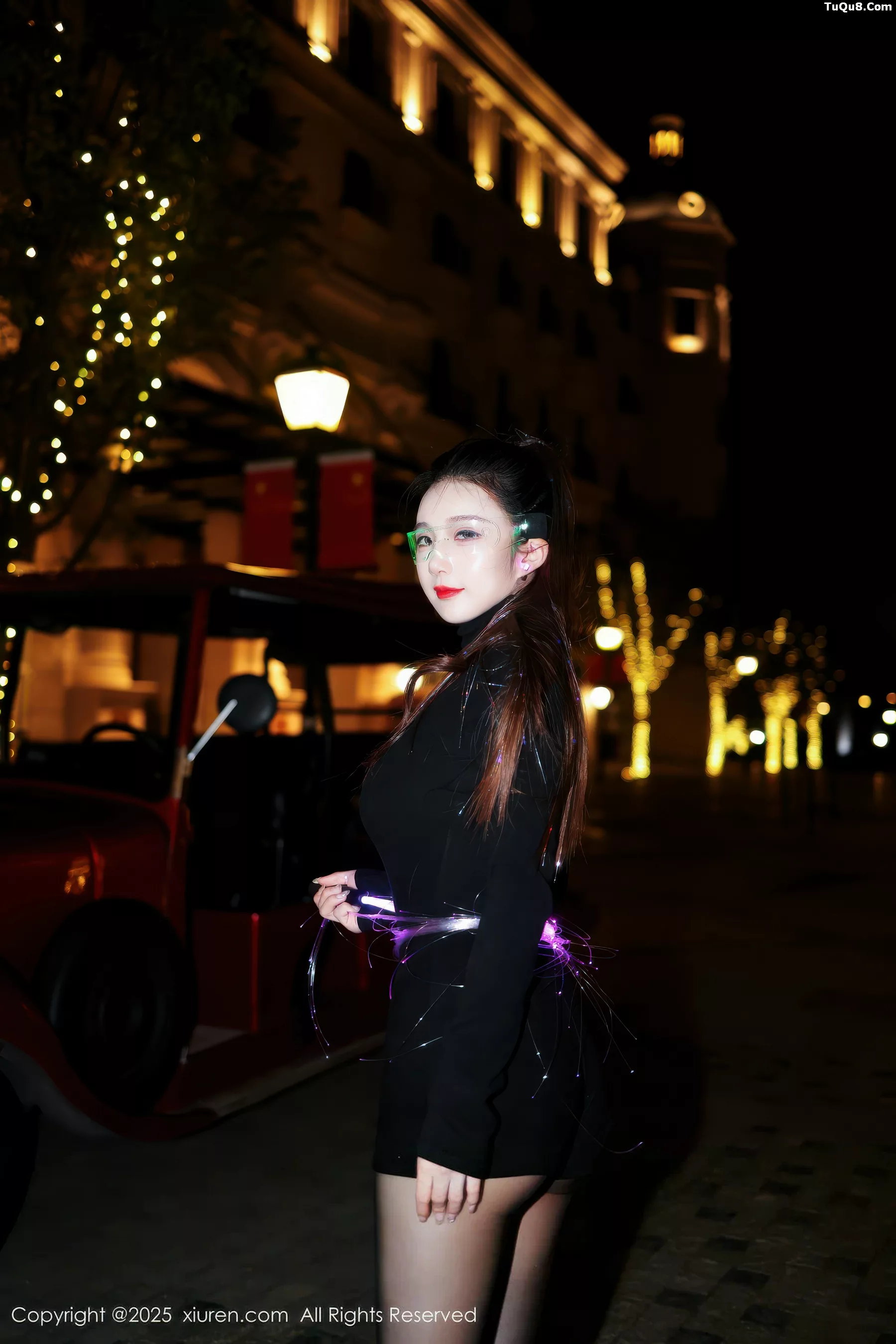 [XiuRen秀人网] 2025.10.31 No.10936 小肉肉咪 性感制服 [77P] NO.2